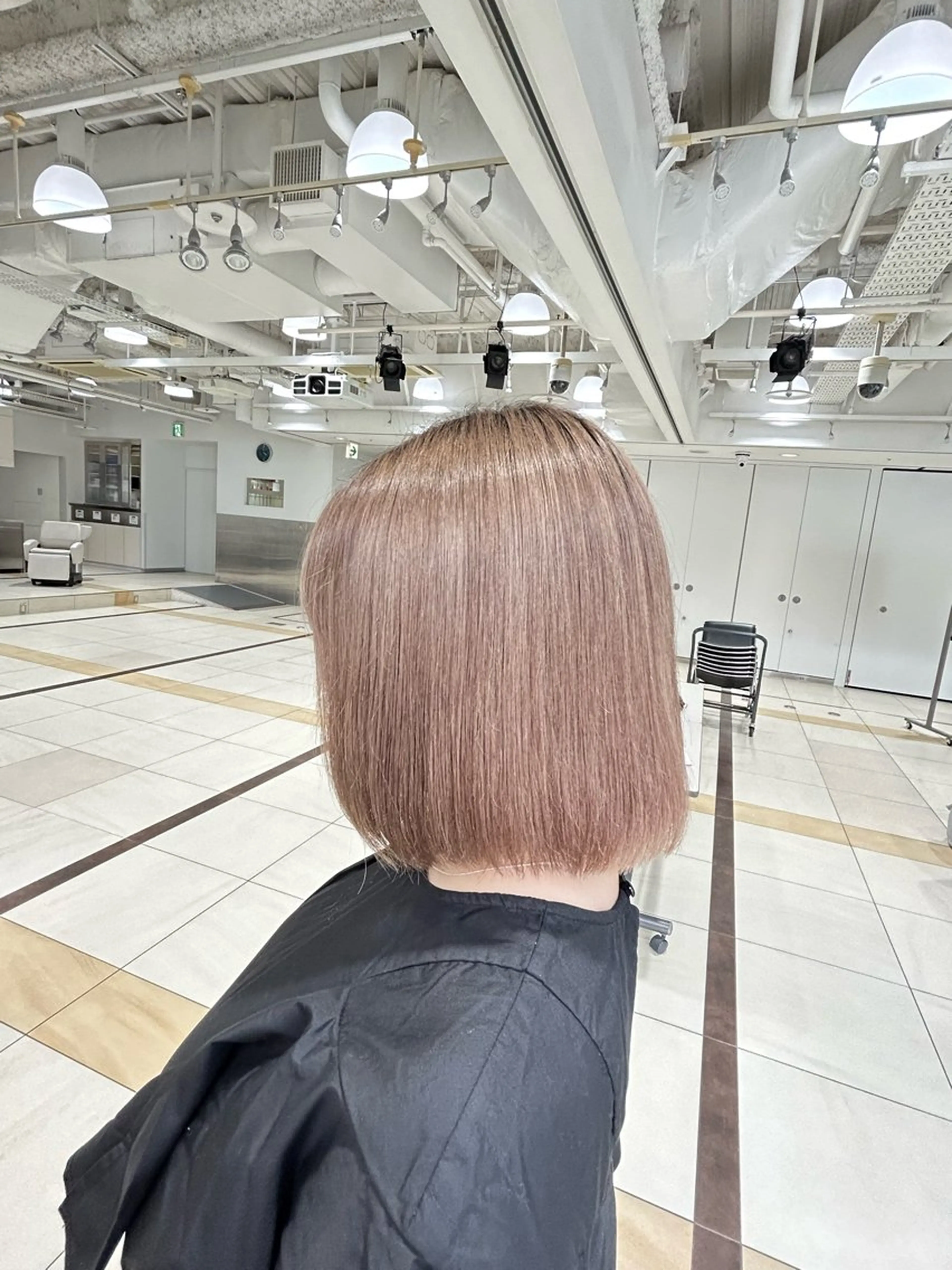 ショート 小林 ひびきのヘアスタイル