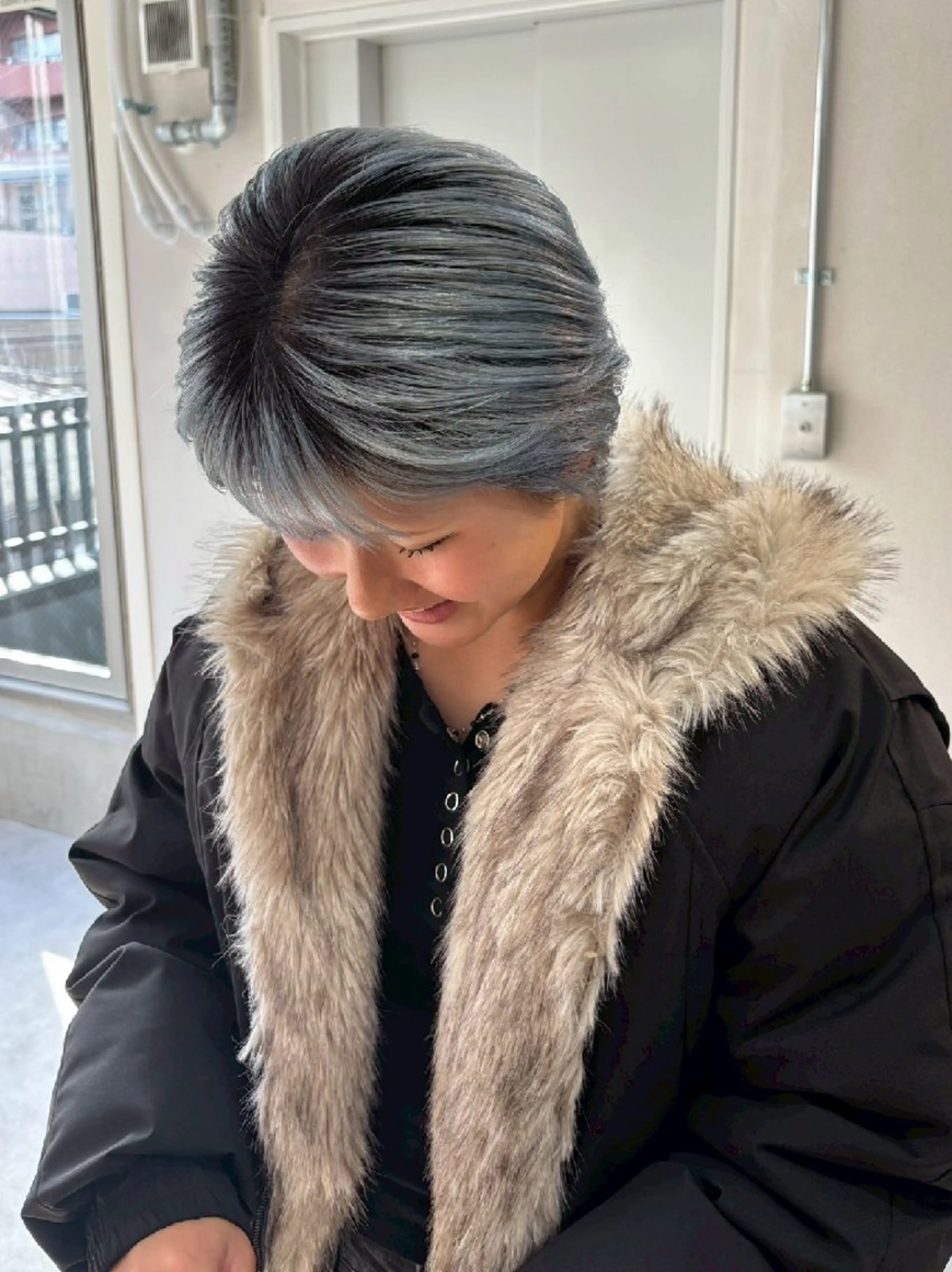 ショート カラー カット ヘアカラー トリートメント JESTER 烏丸御池のヘアスタイル