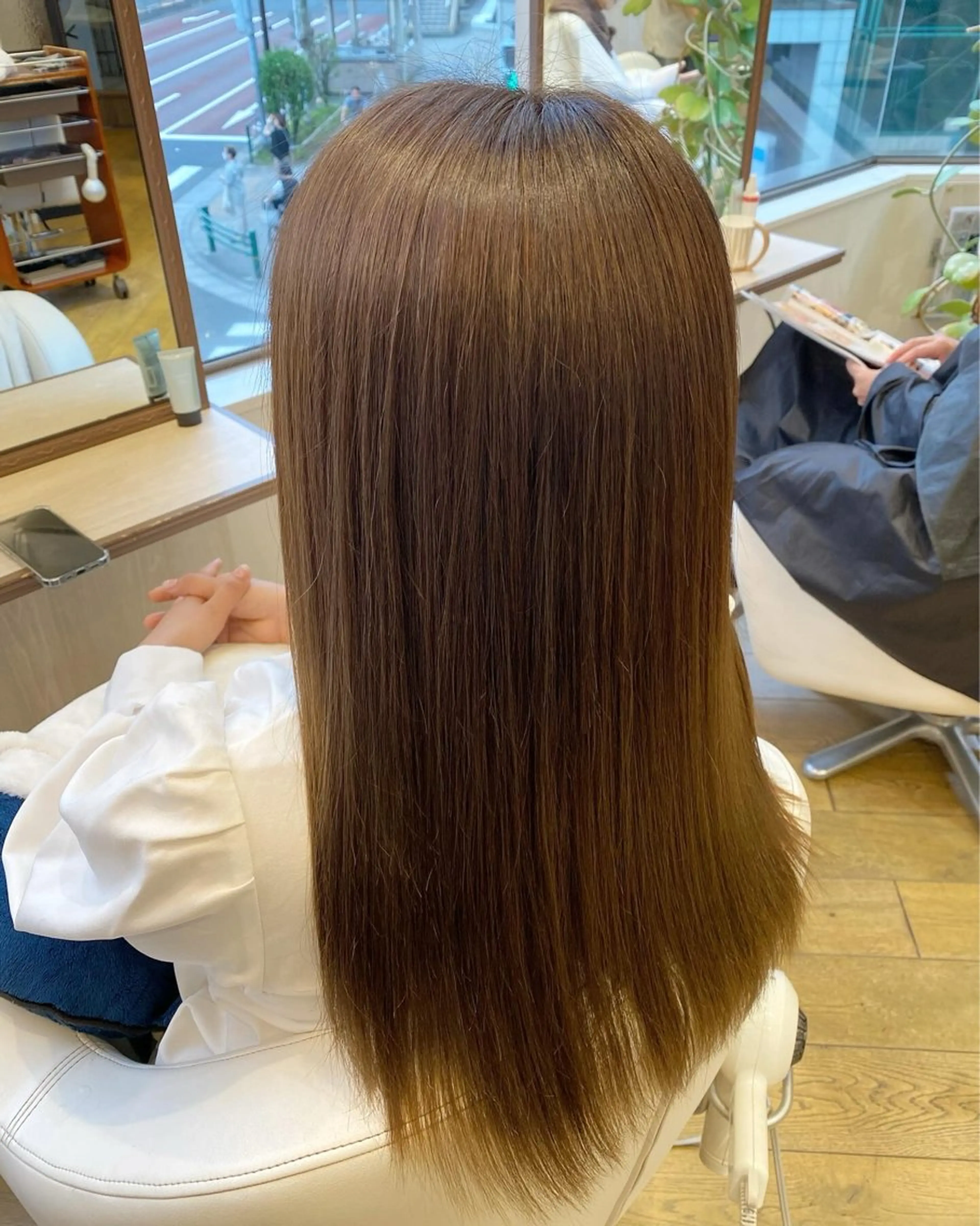 ロング ハイライト カット ヘアカラー トリートメント ヘッドスパ 艶感🫧透明感カラー YUKARIのヘアスタイル