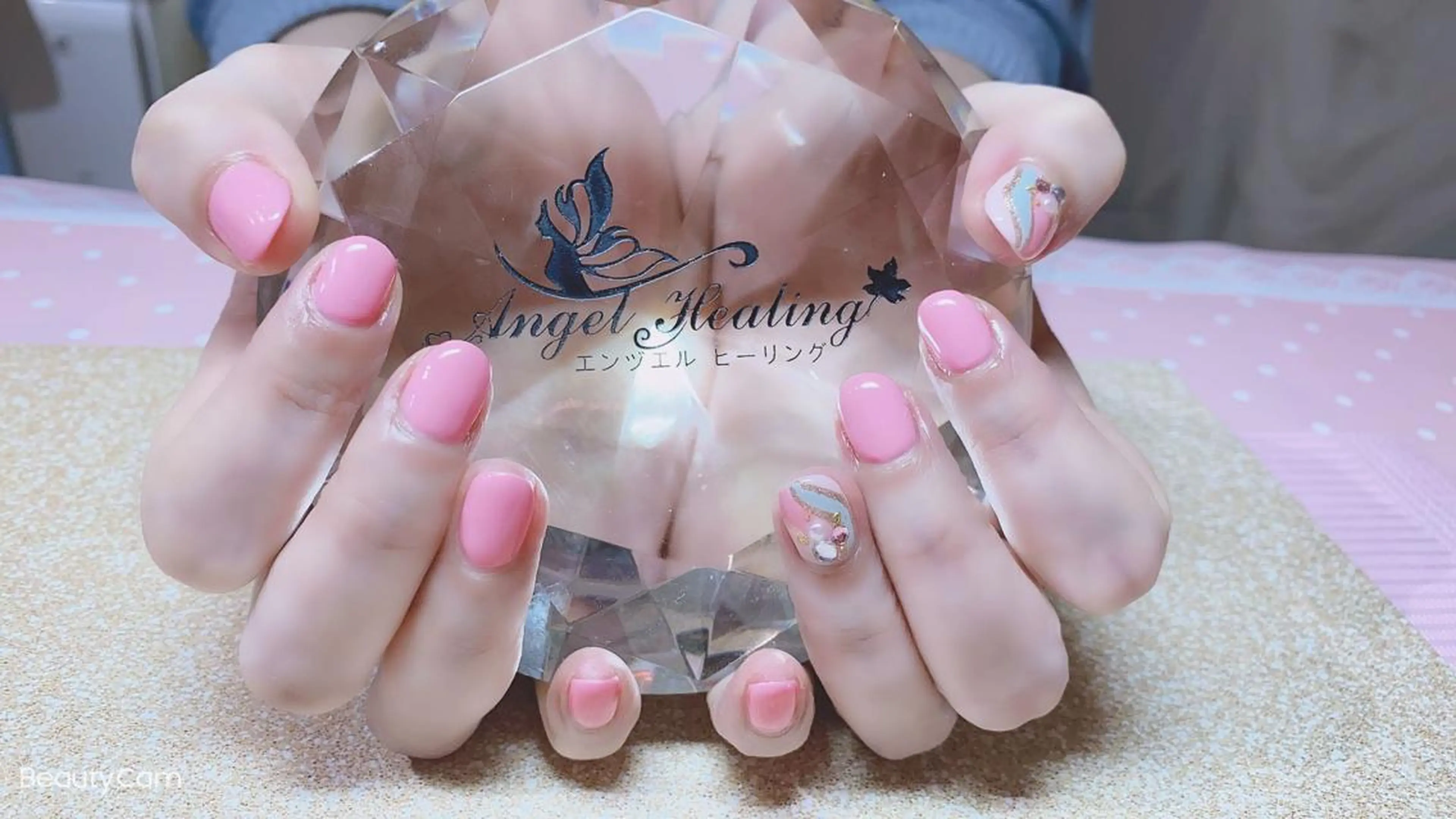 ネイル エンジェル ヒーリング 矢場町店のネイルデザイン