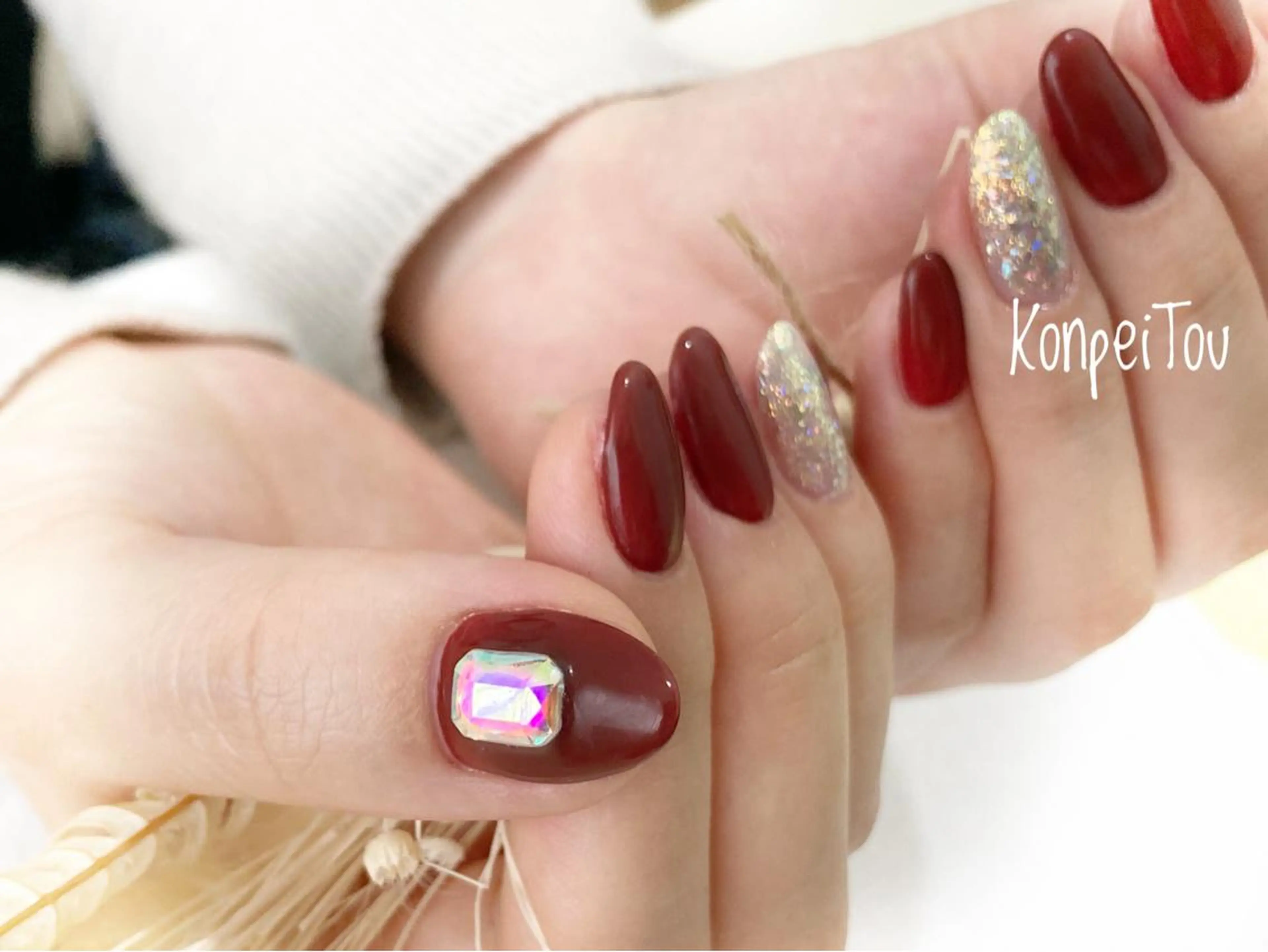 ネイル アートネイル キラキラネイル ワンカラーネイル ストーンネイル ハンドネイル おうちのネイルサロン KonpeiTouのネイルデザイン