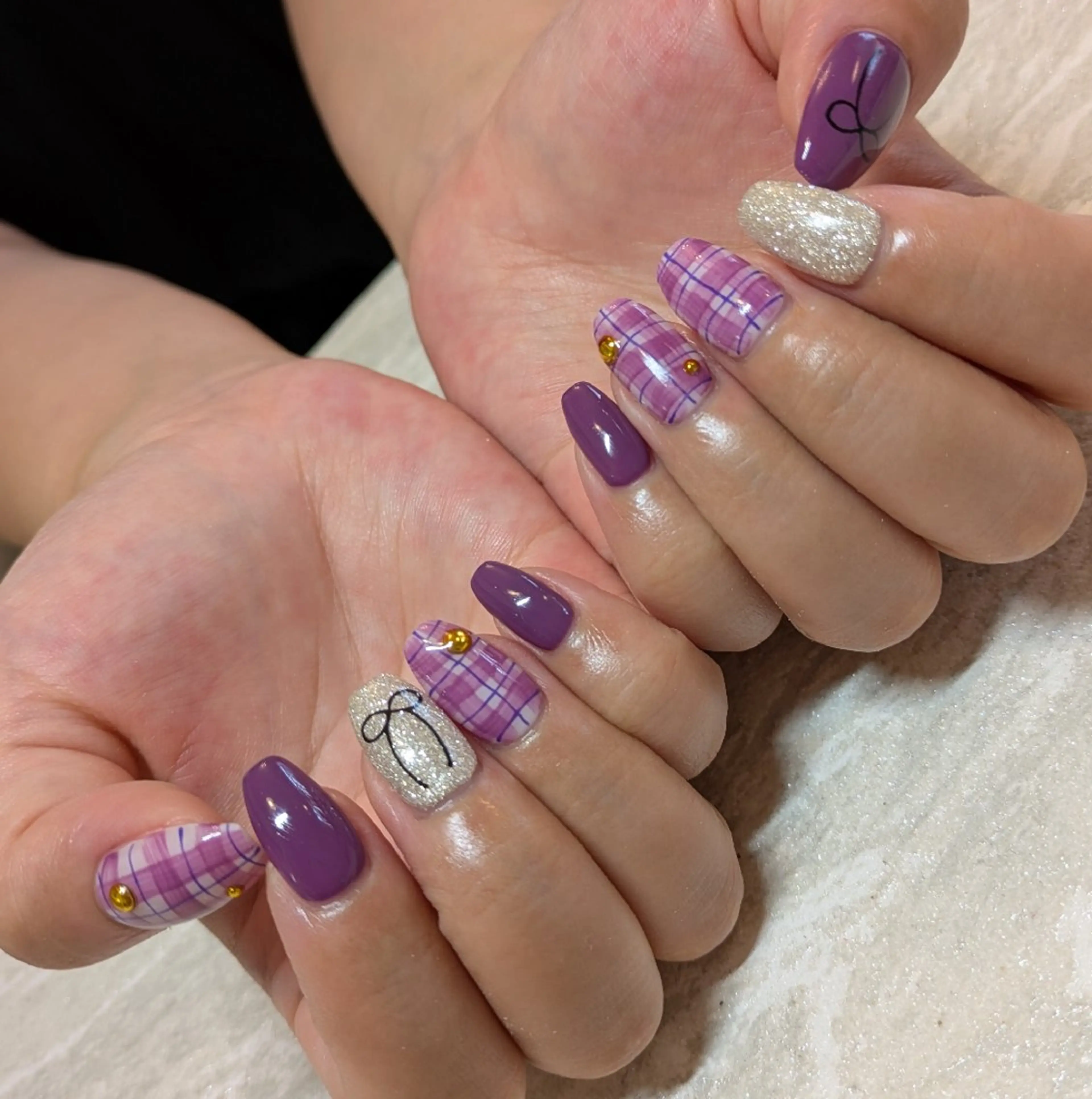 ネイル ジェヌインネイル 河内のネイルデザイン