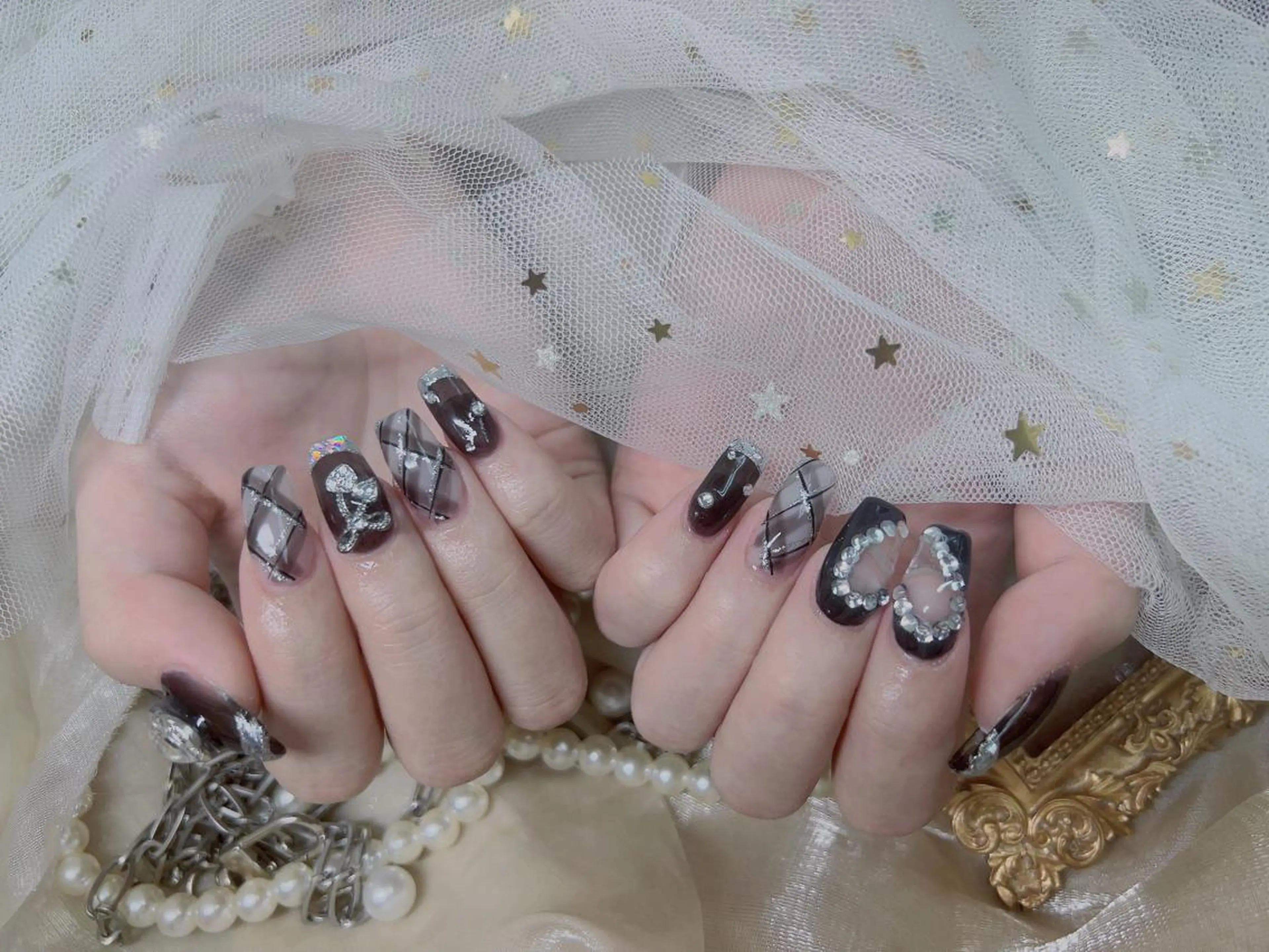 ネイル ハンドネイル VIVIAN リサのネイルデザイン