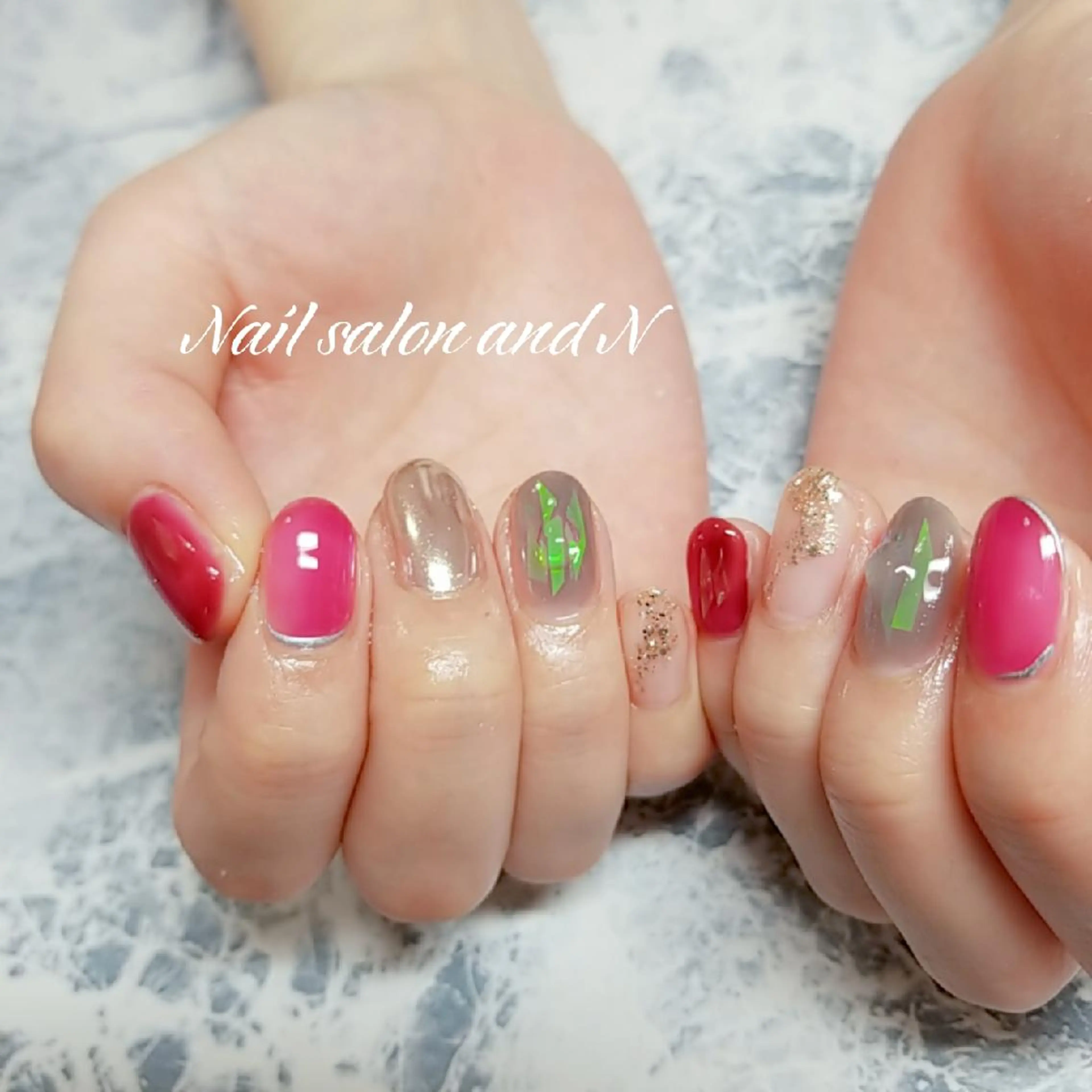 ネイル and Nのネイルデザイン