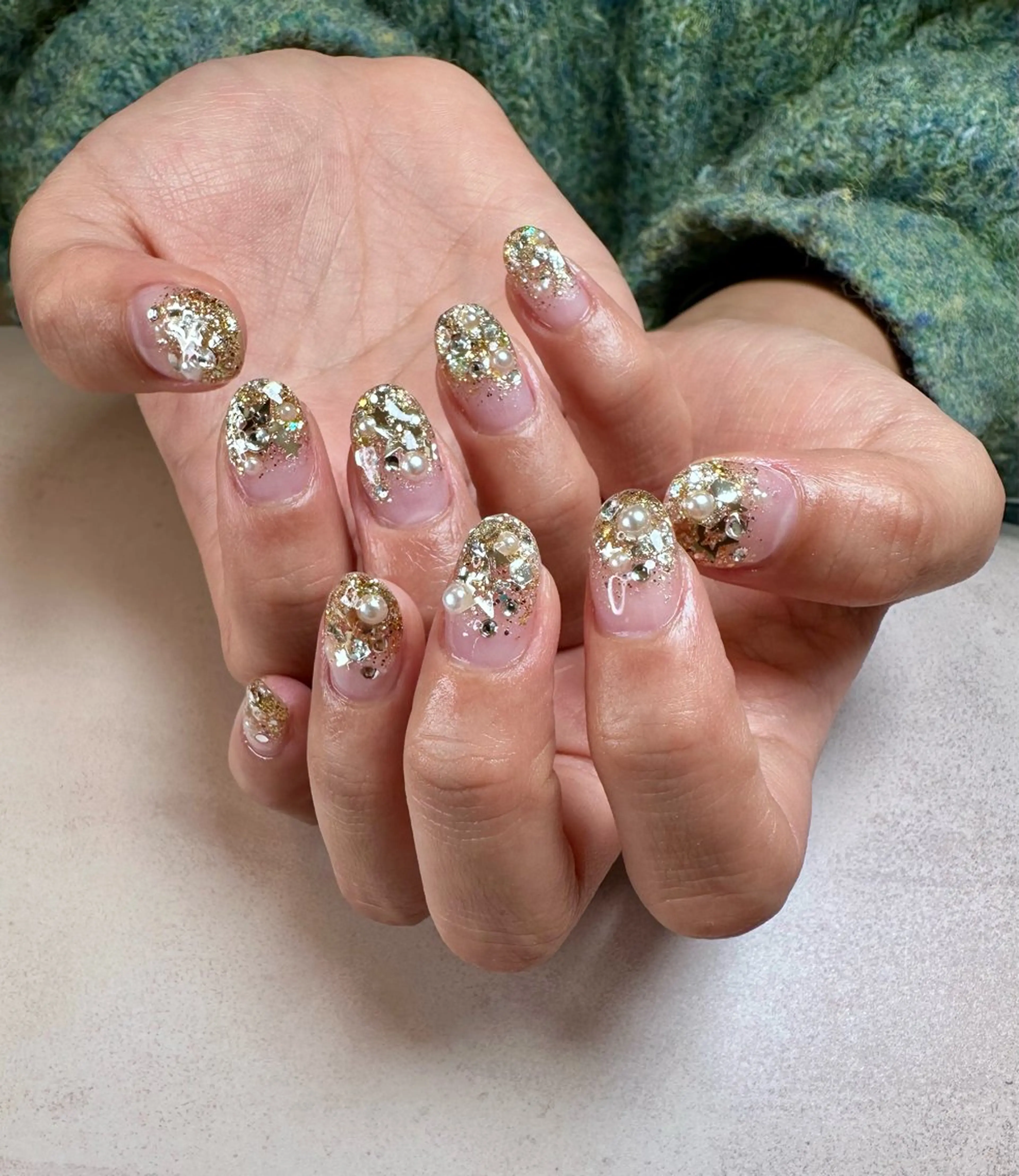 ネイル ニュアンスネイル ハンドネイル ハンドケア Atelier Ariのネイルデザイン