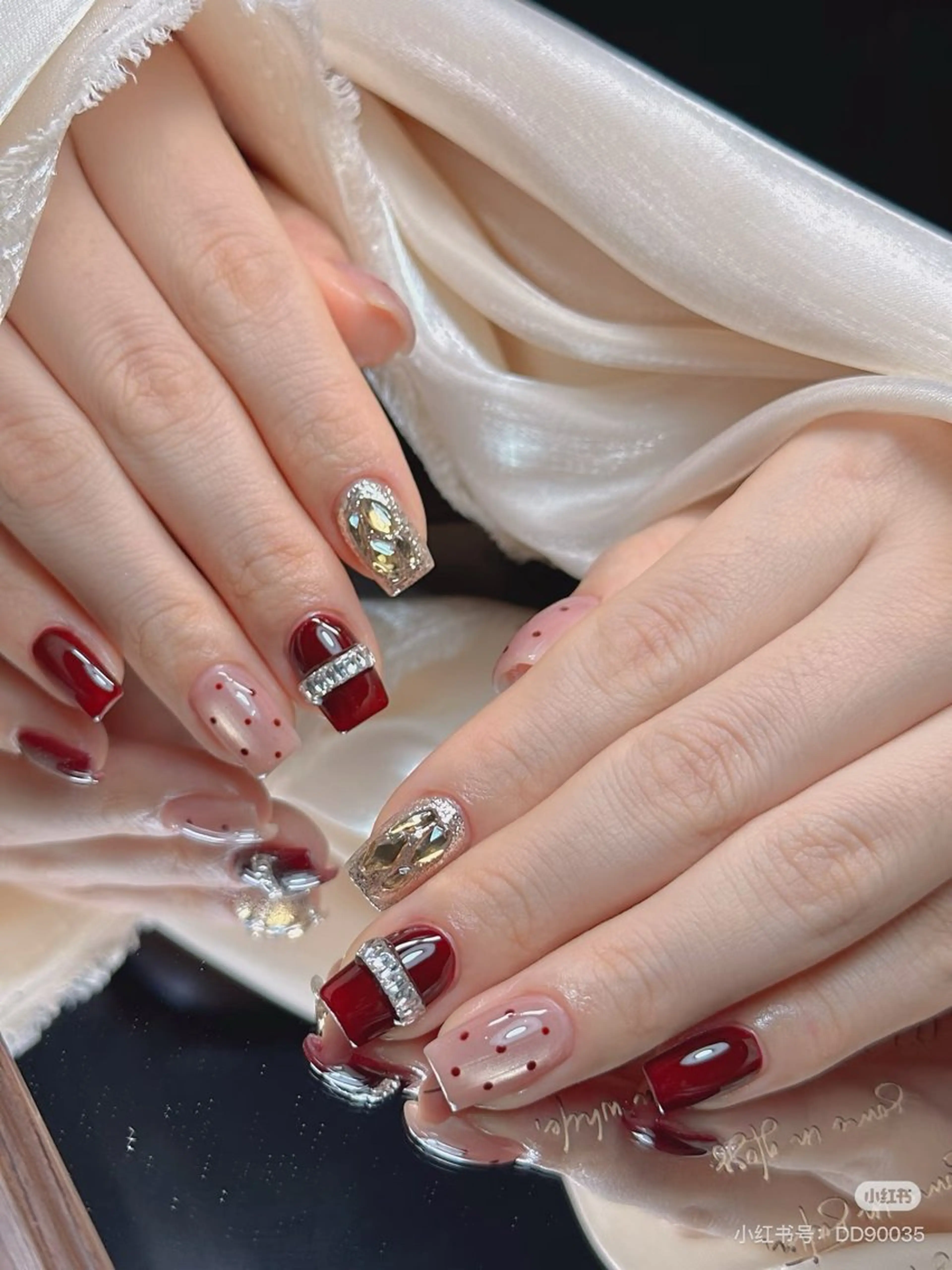 ネイル ハンドネイル ソルネイル ナナのネイルデザイン