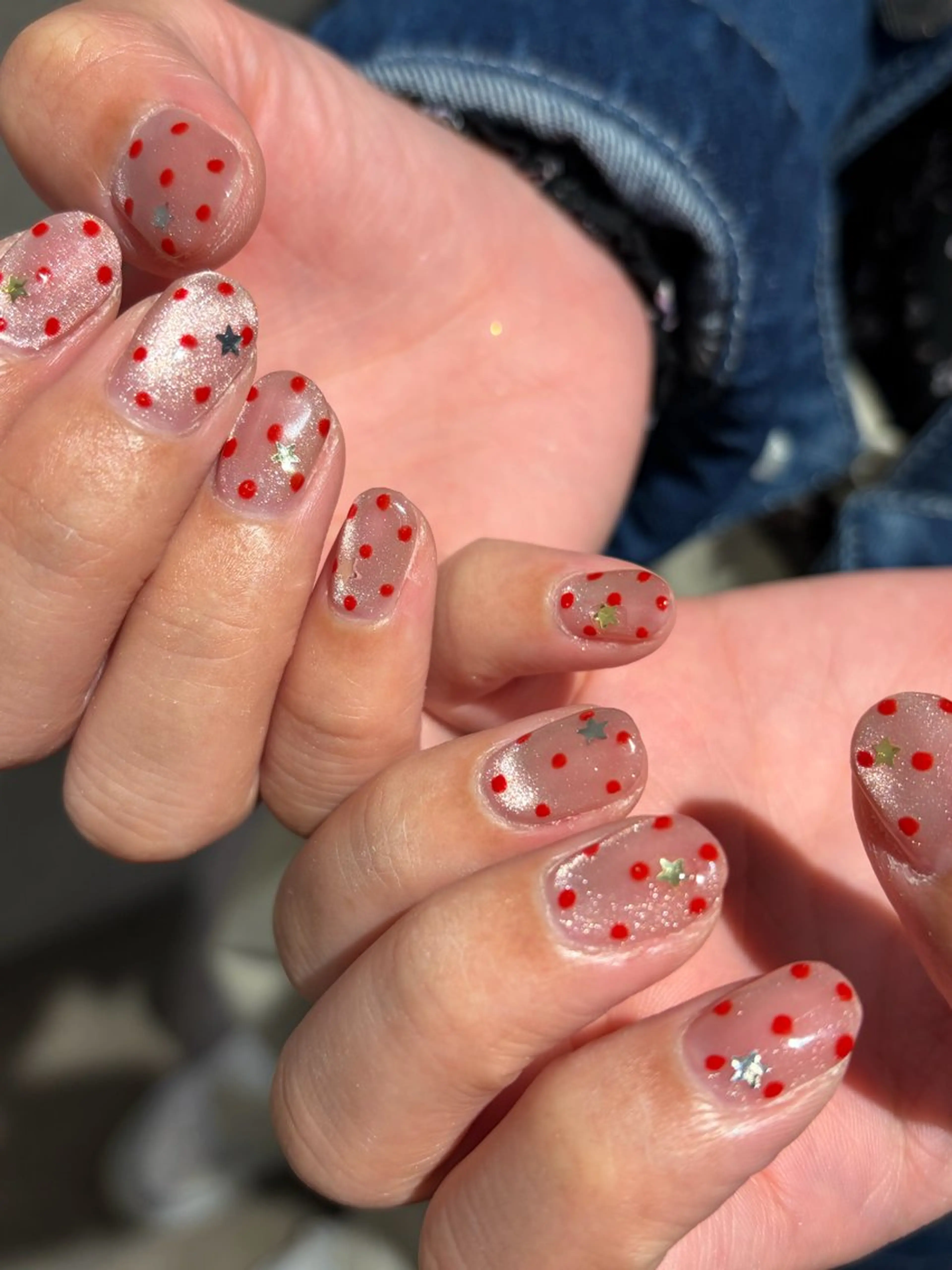 ネイル ドット マグネットネイル ハンドネイル ナチュラル透明感🌱 小山美樹子のヘアスタイル