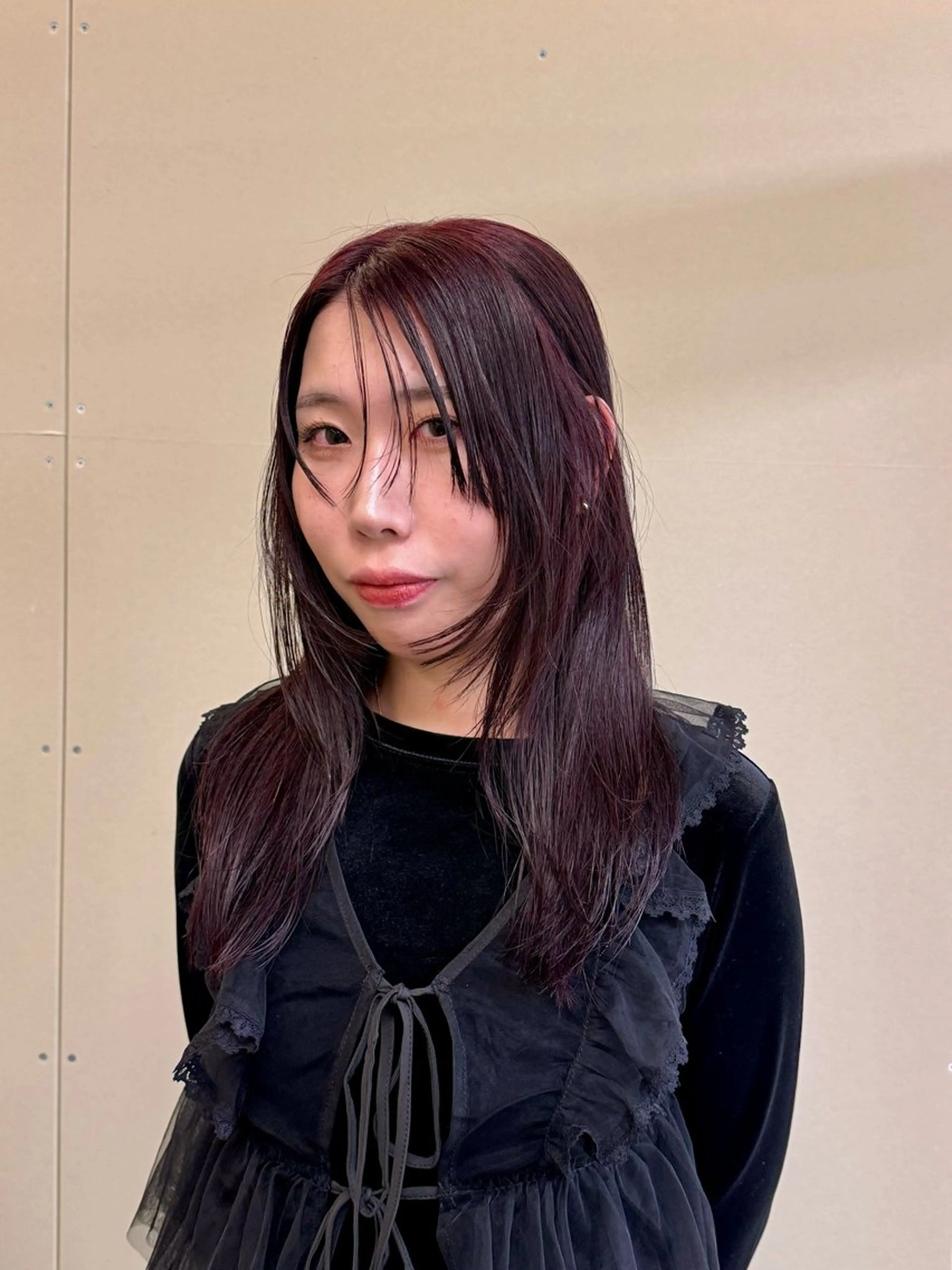 セミロング カラー カット ヘアカラー トリートメント ナチュラルに目を惹く デザイン/KOHNOのヘアスタイル