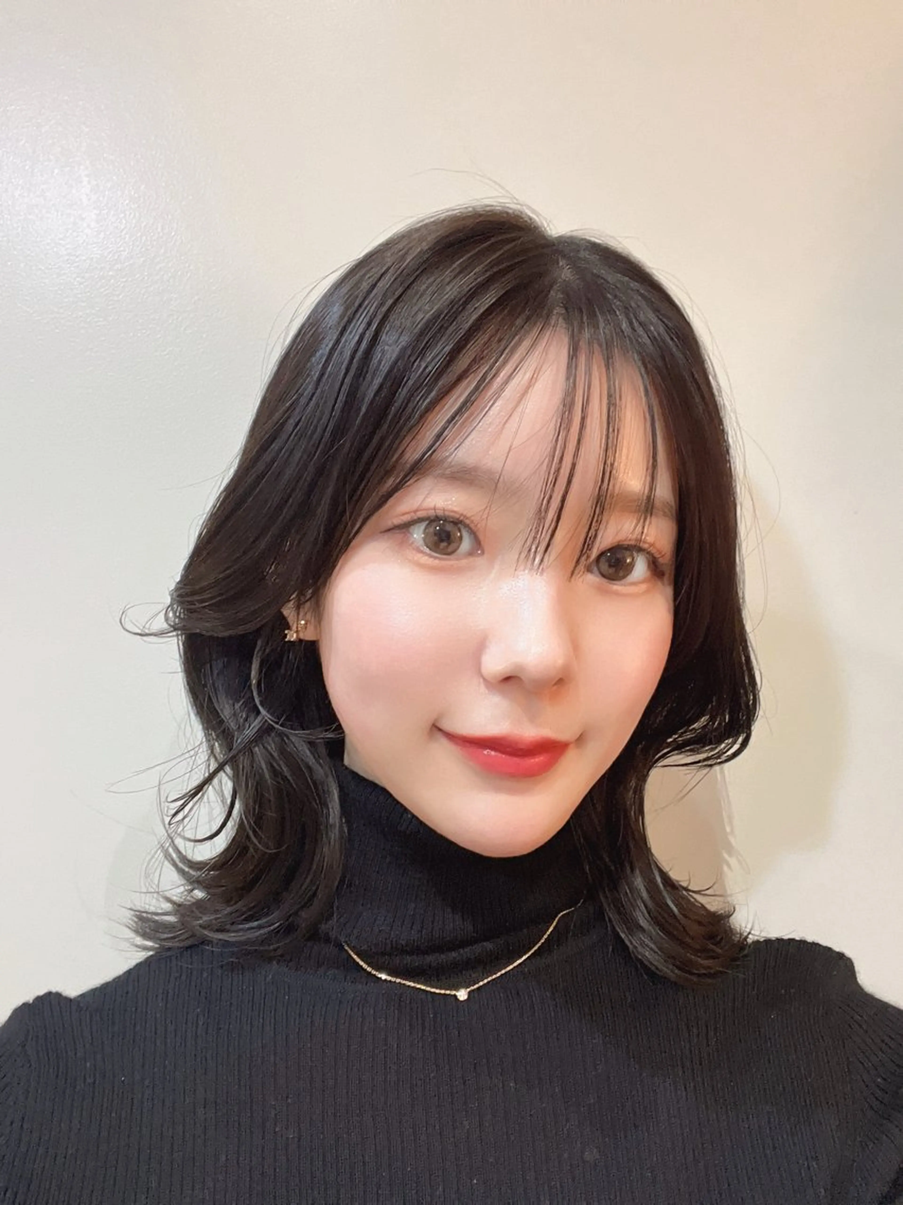 ミディアム パーソナルカラー lapiax阿部のヘアスタイル