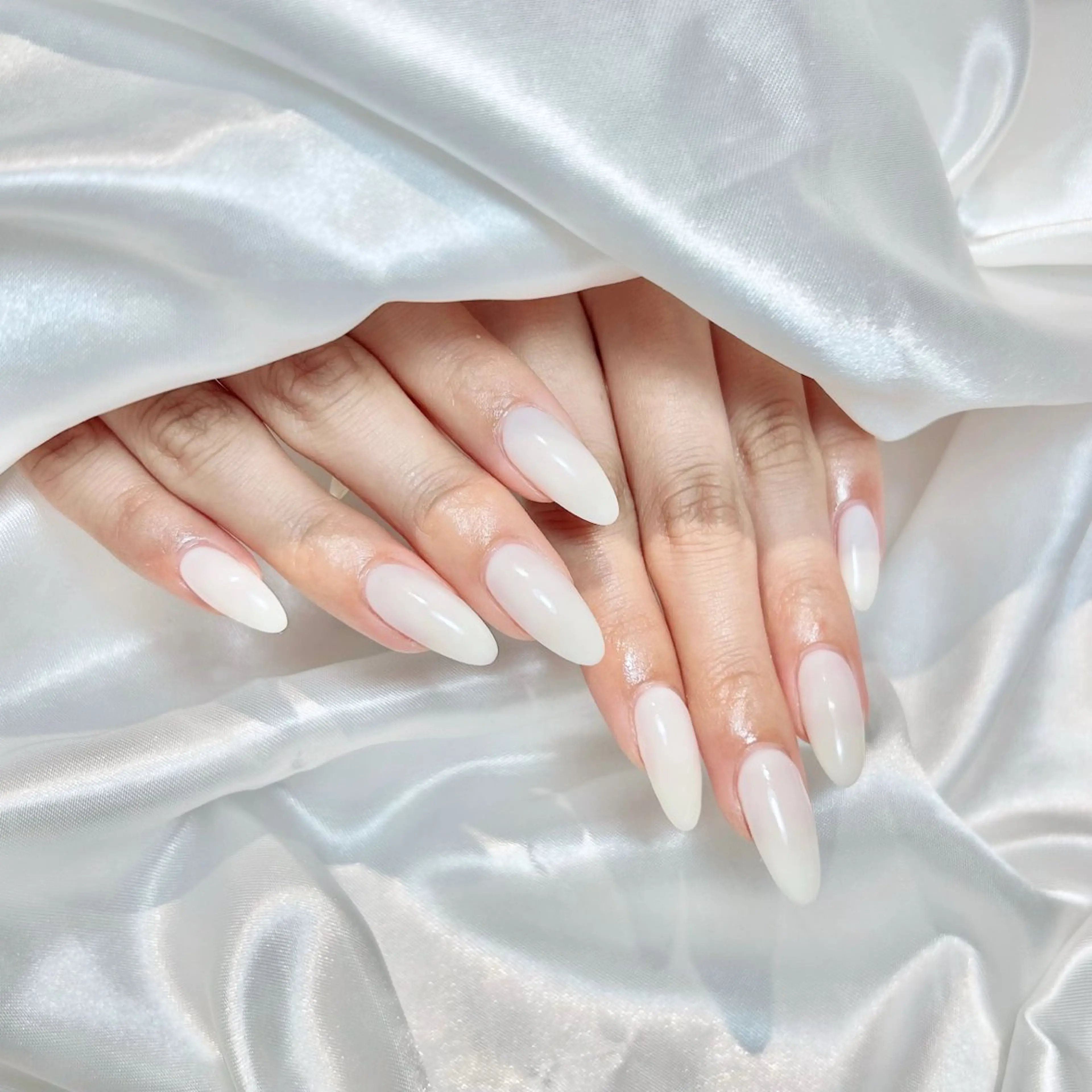 オフなし⭐️ワンカラーorラメグラの写真