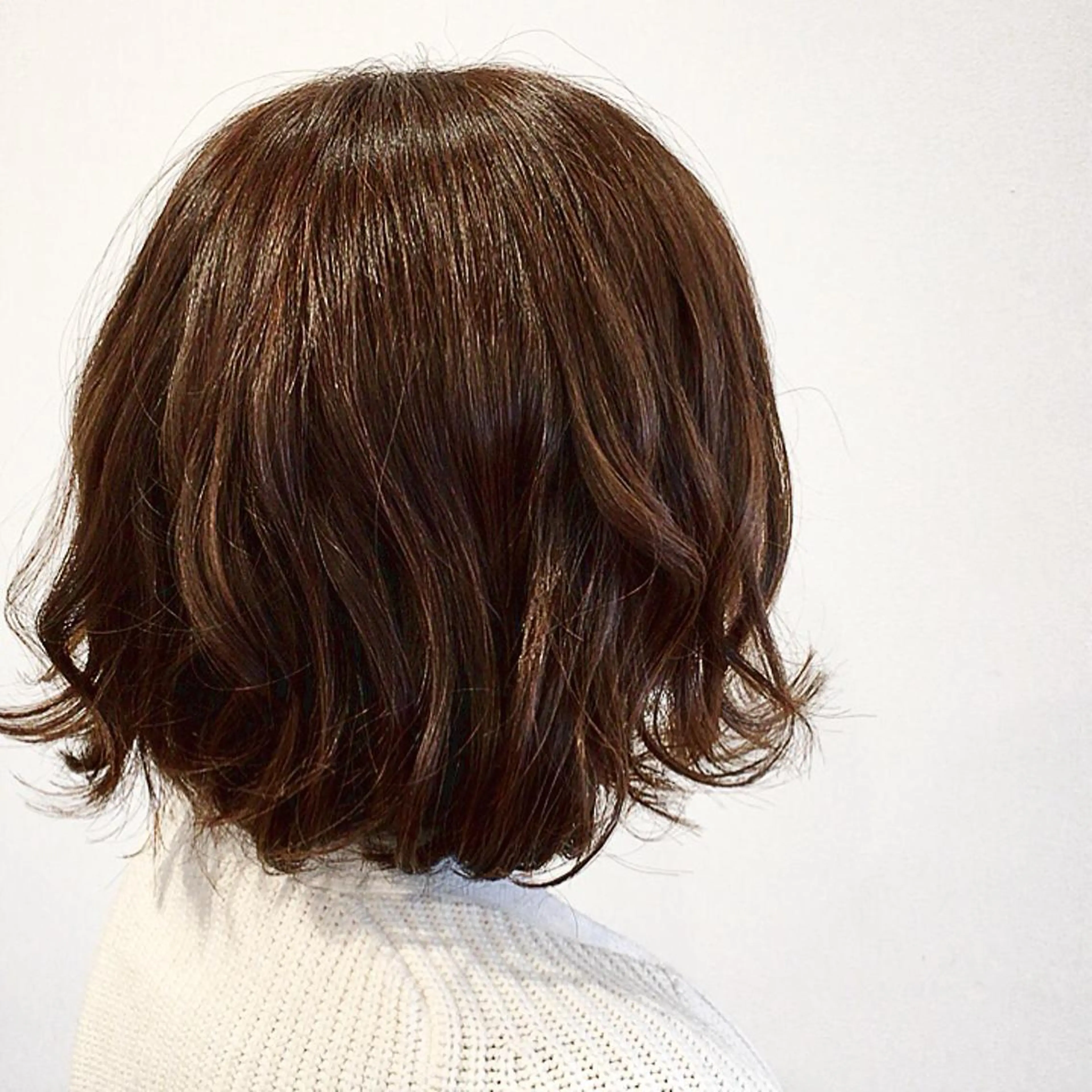 カラー 多田 彩香のヘアスタイル