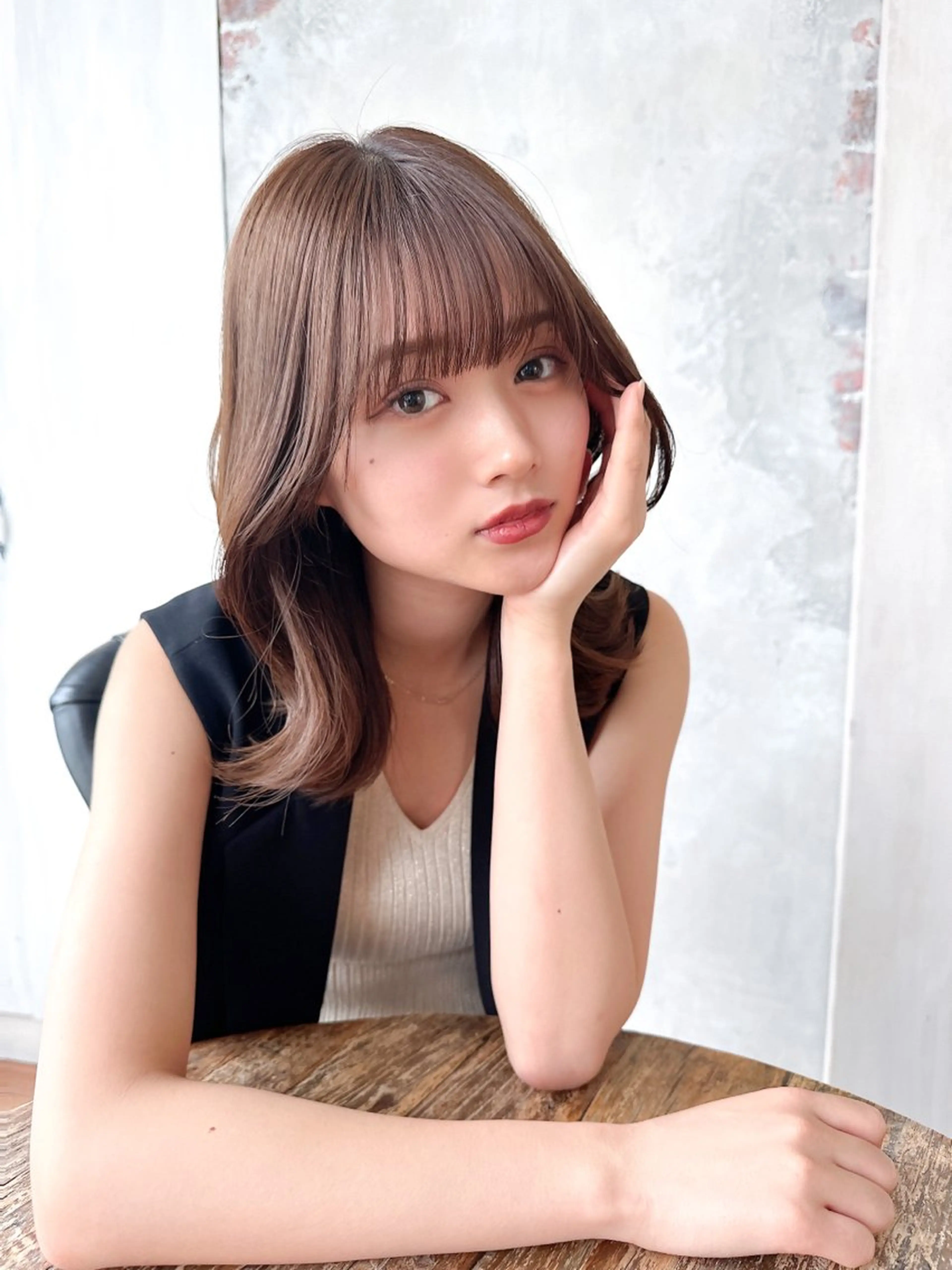 セミロング カラー ベージュカラー ブラウンカラー ブラウンベージュ くびれヘア 顔周りカット 顔周り/くびれヘア 韓国ヘア💕風間るなのヘアスタイル