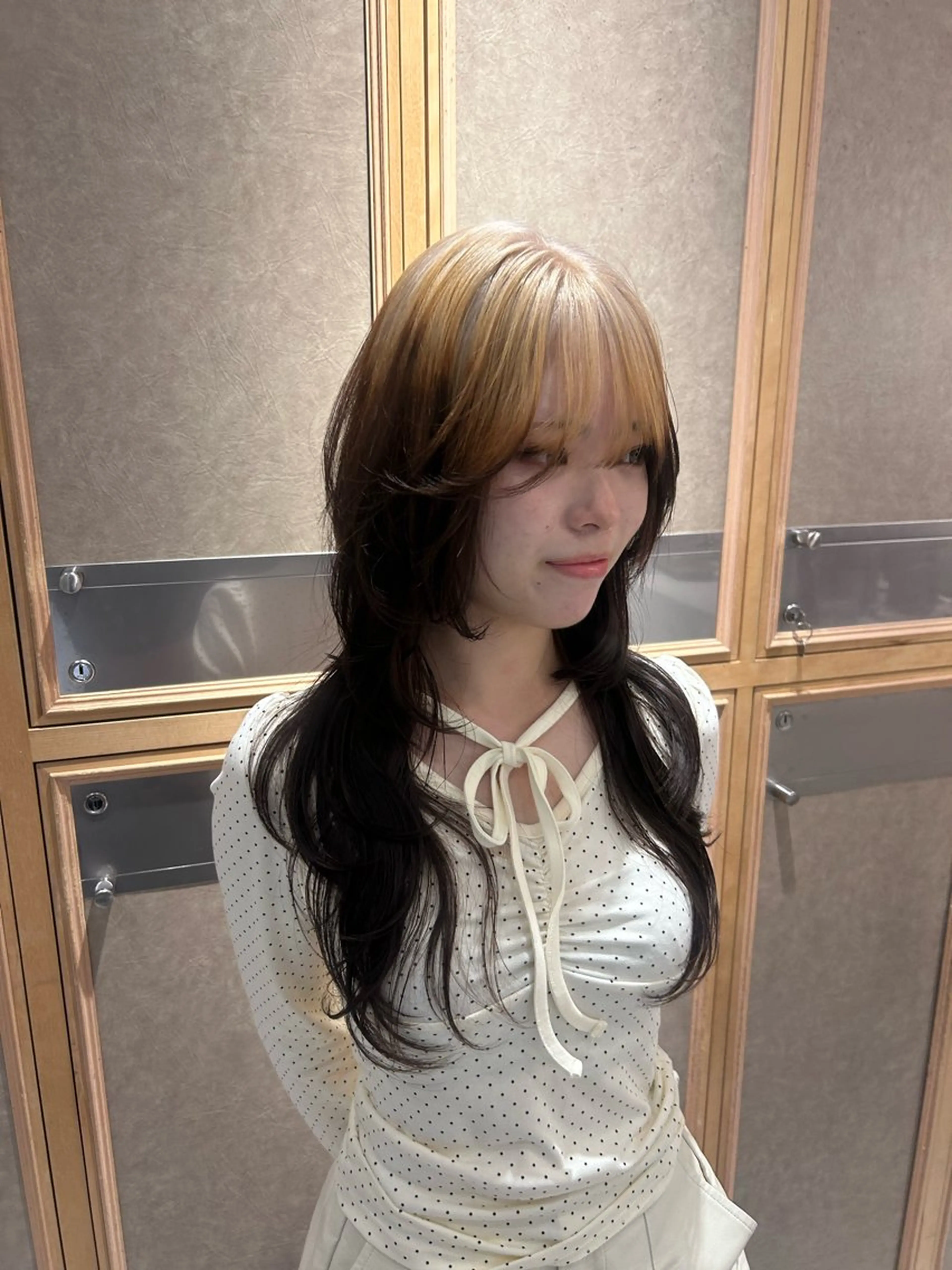 カラー ハイトーンカラー ヘアカラー トリートメント ヘッドスパ ヘアセット miko🪽地毛風/ ハイトーン/レイヤーのヘアスタイル