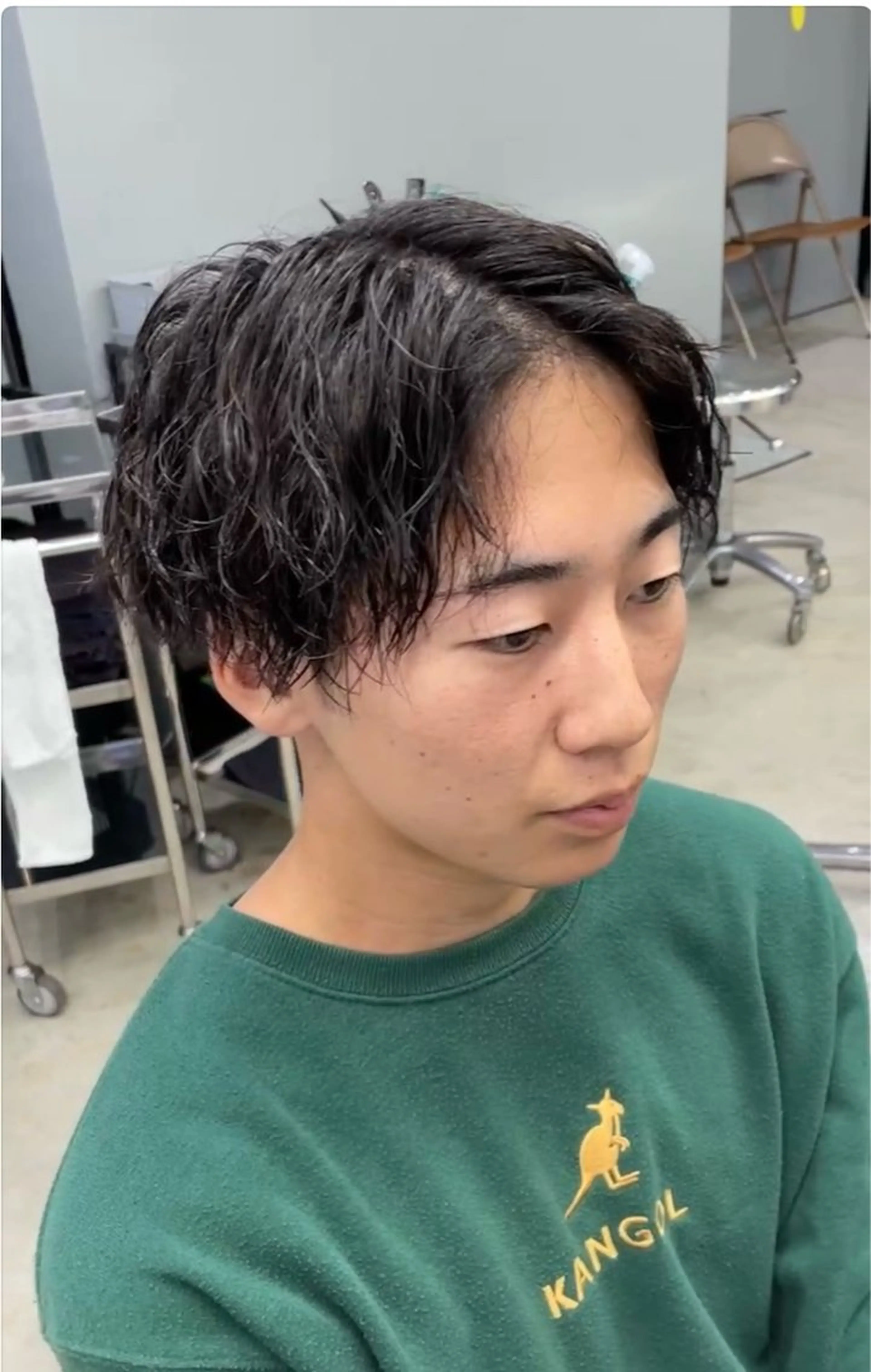 ミディアム パーマ メンズ メンズ専門サロン wokeのヘアスタイル