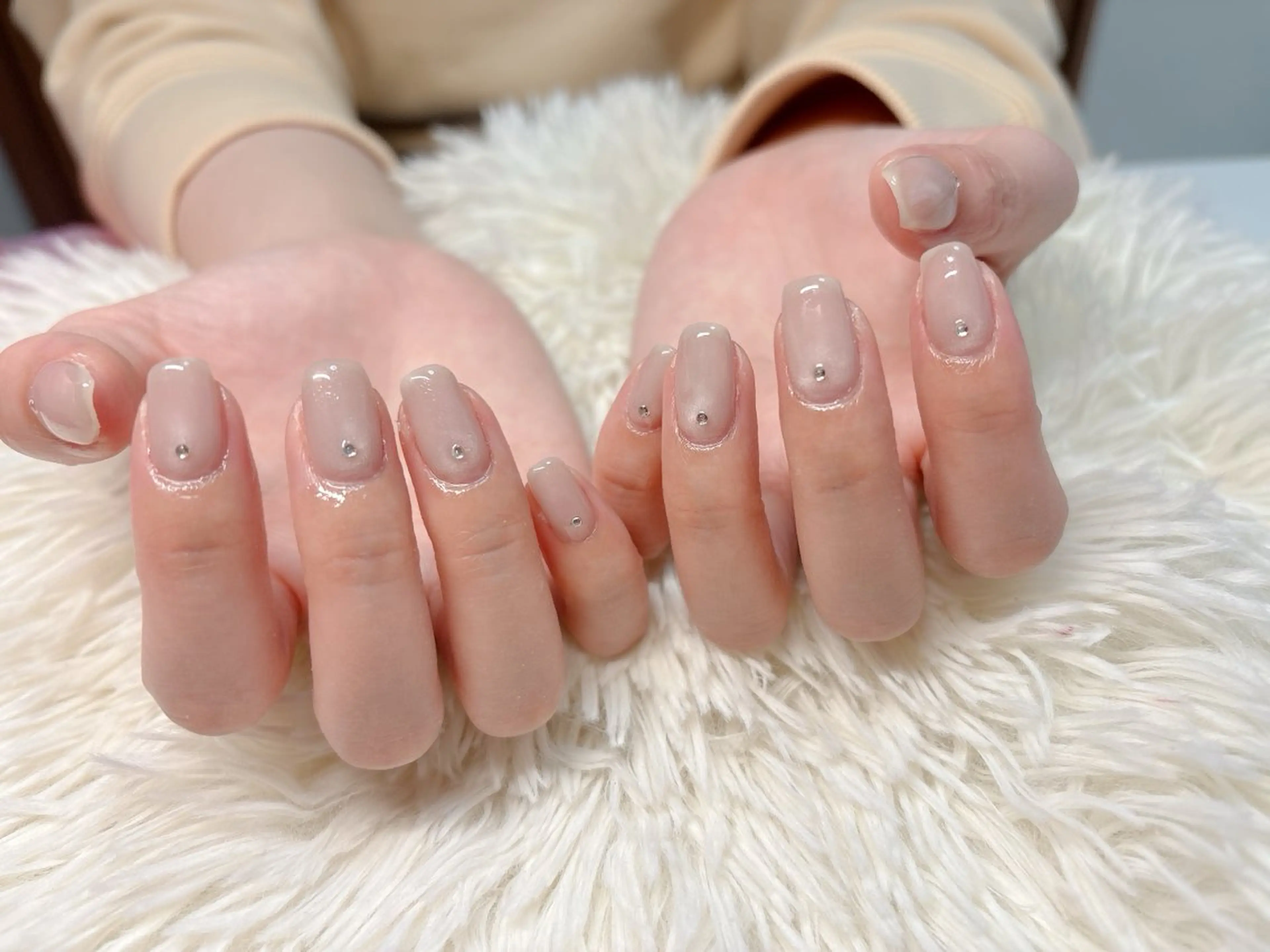 ネイル ハンドネイル パッチリオメメ Lianaのネイルデザイン