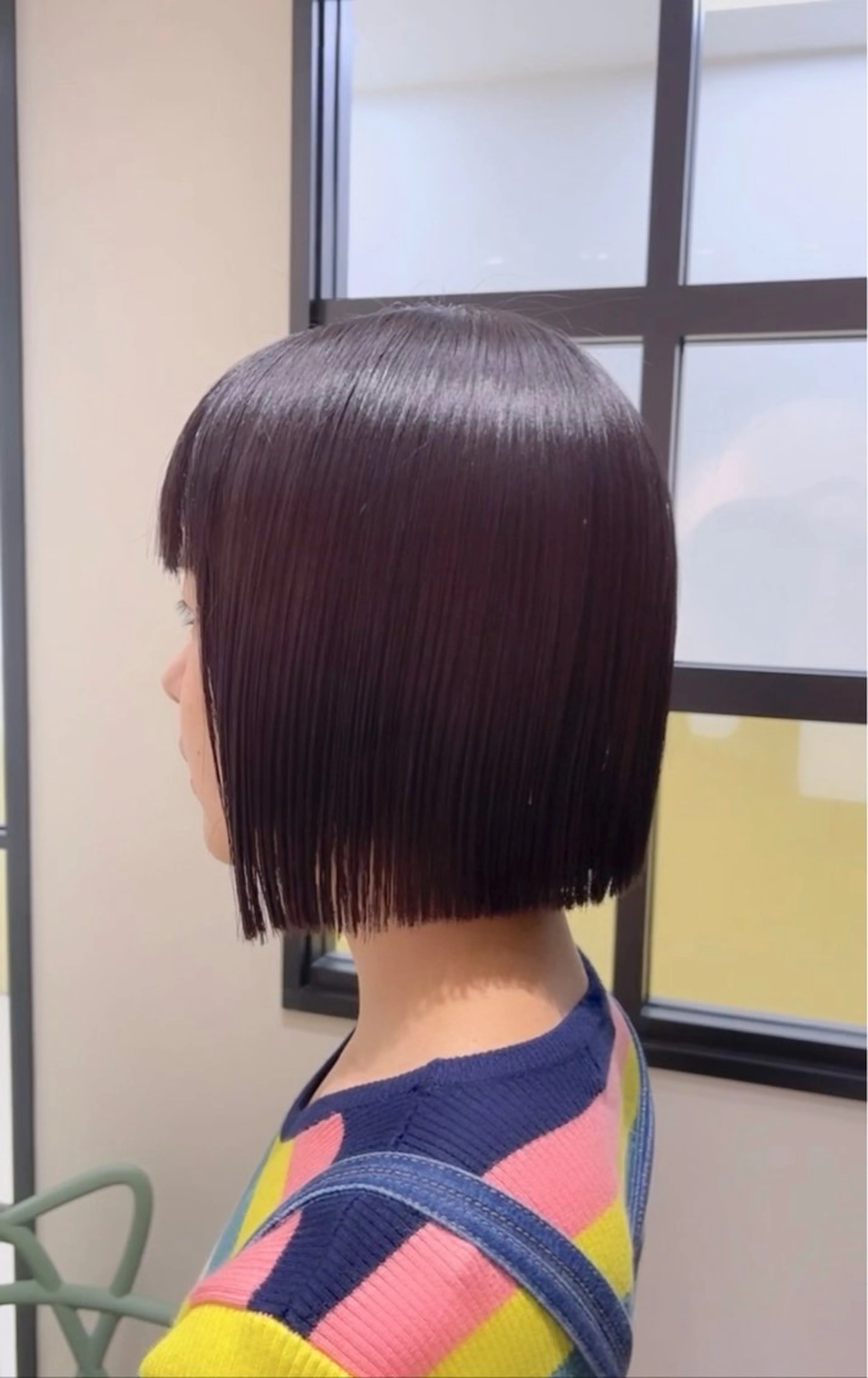 ミディアム カラー 切りっぱなしボブ ピンクカラー バイオレットカラー バイオレットピンク ボブ カット ヘアカラー トリートメント ROW町田★ 船木のヘアスタイル
