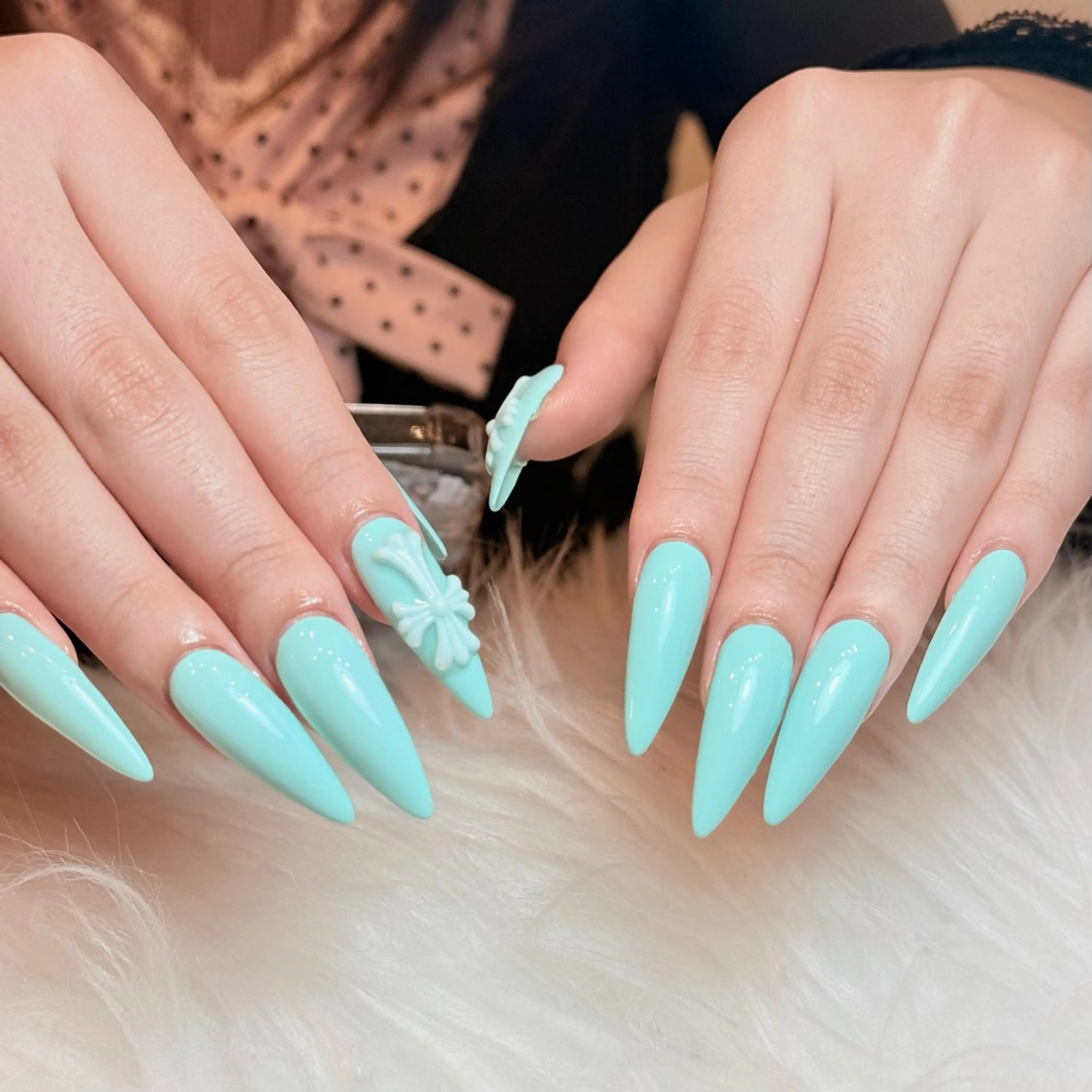 ネイル チークネイル ドット フレンチネイル グラデーション ハート ハンドネイル ハンドケア Nihonthy Nail 新宿のネイルデザイン