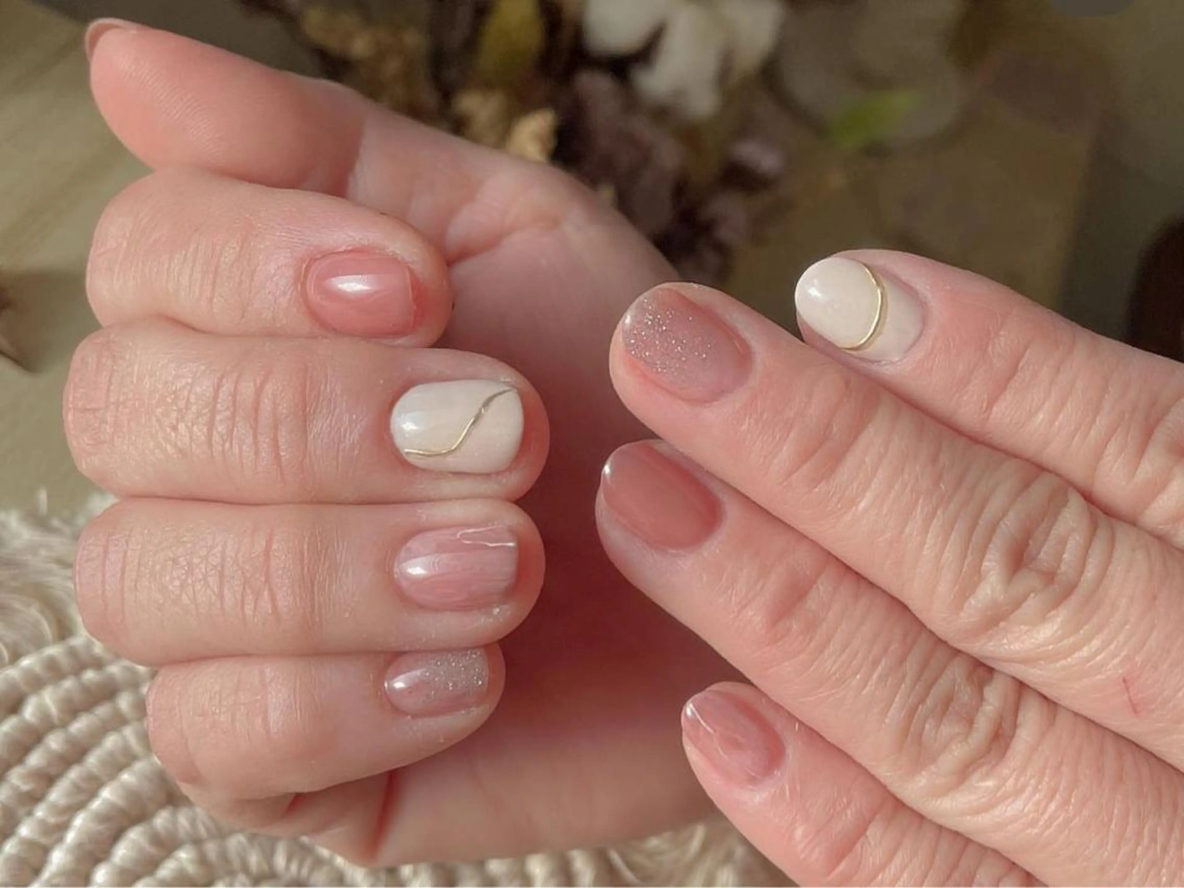 ネイル ハンドネイル VIVIAN リサのネイルデザイン