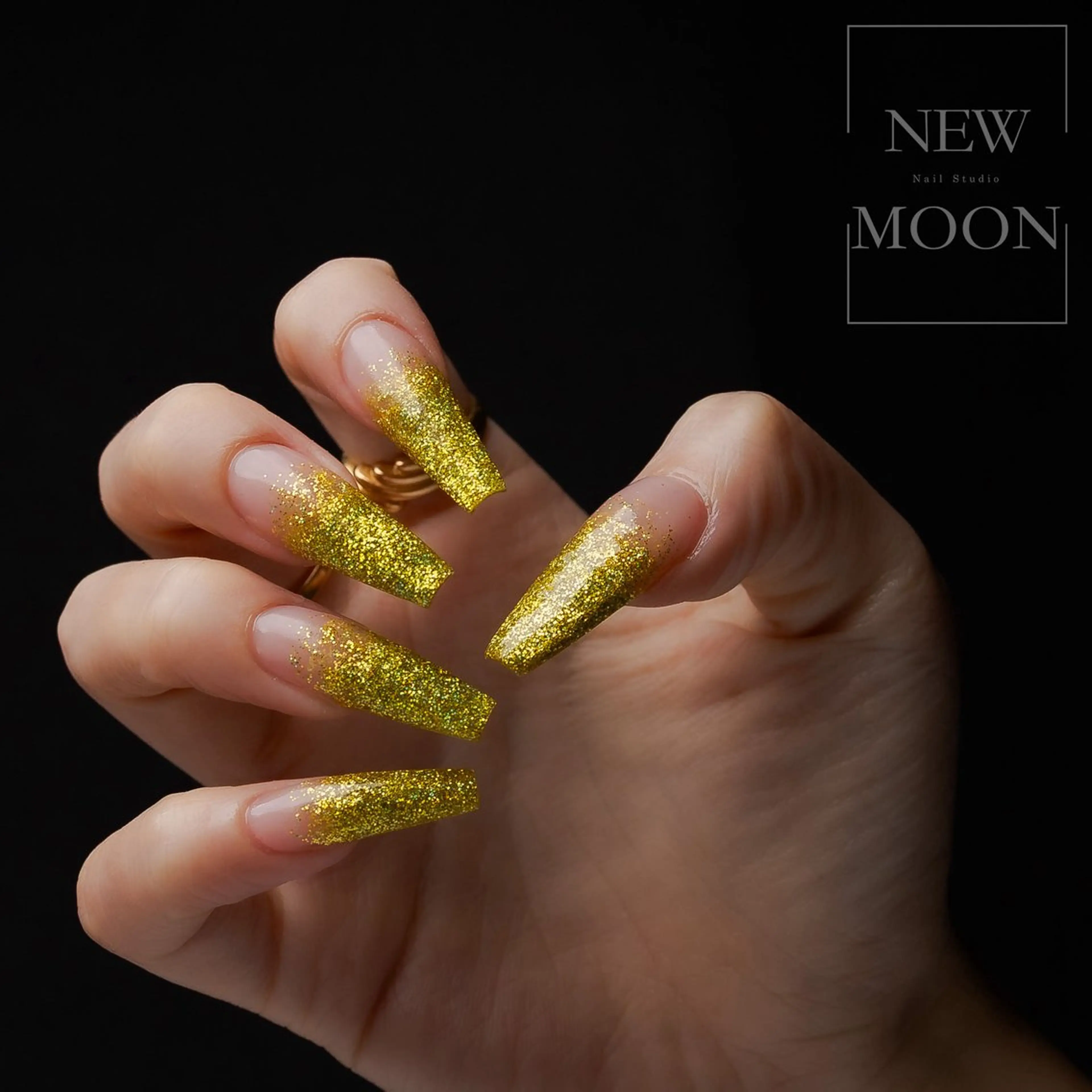 ネイル ハンドネイル NEWMOON maki_恵比寿のネイルデザイン