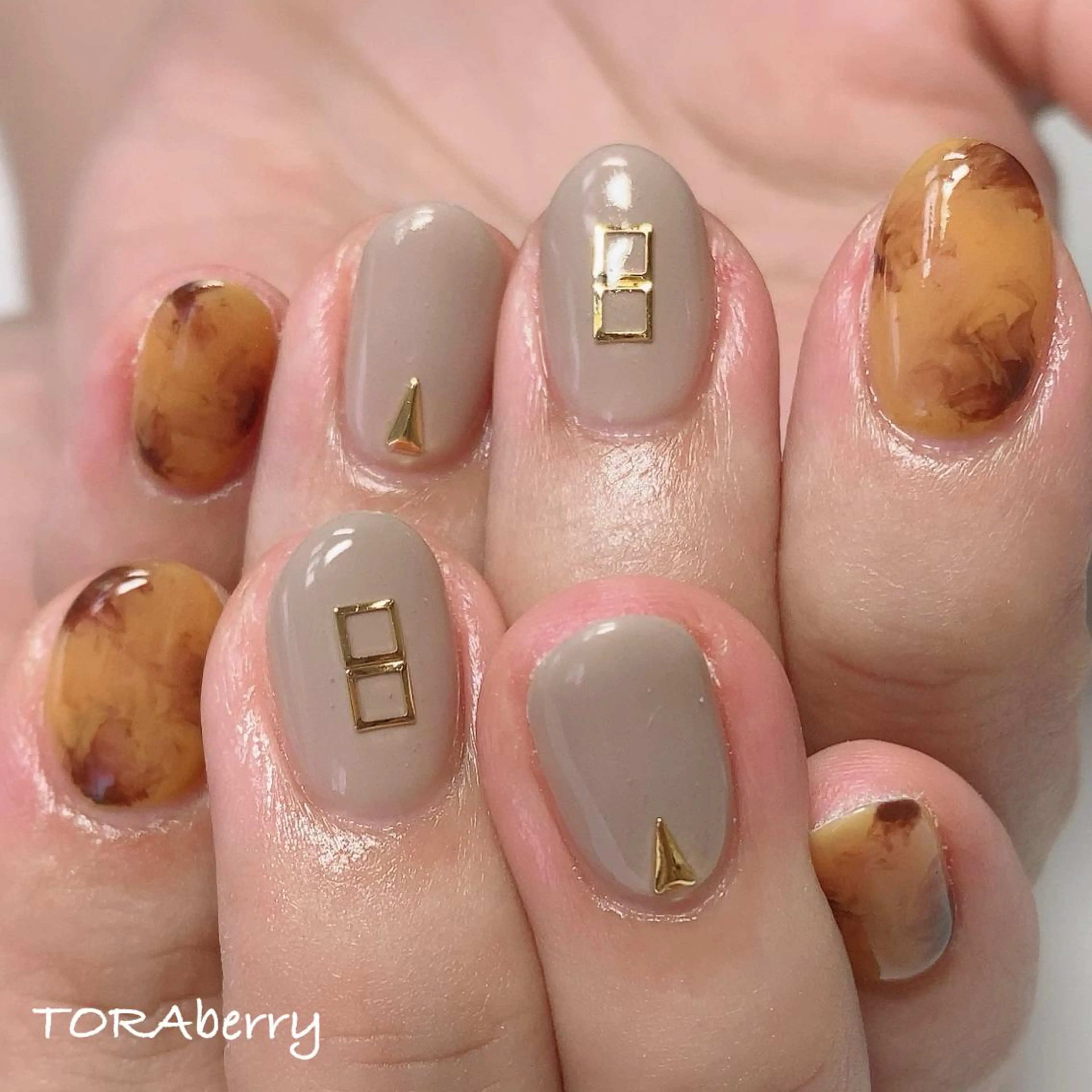 ネイル ネイリスト なつみのネイルデザイン