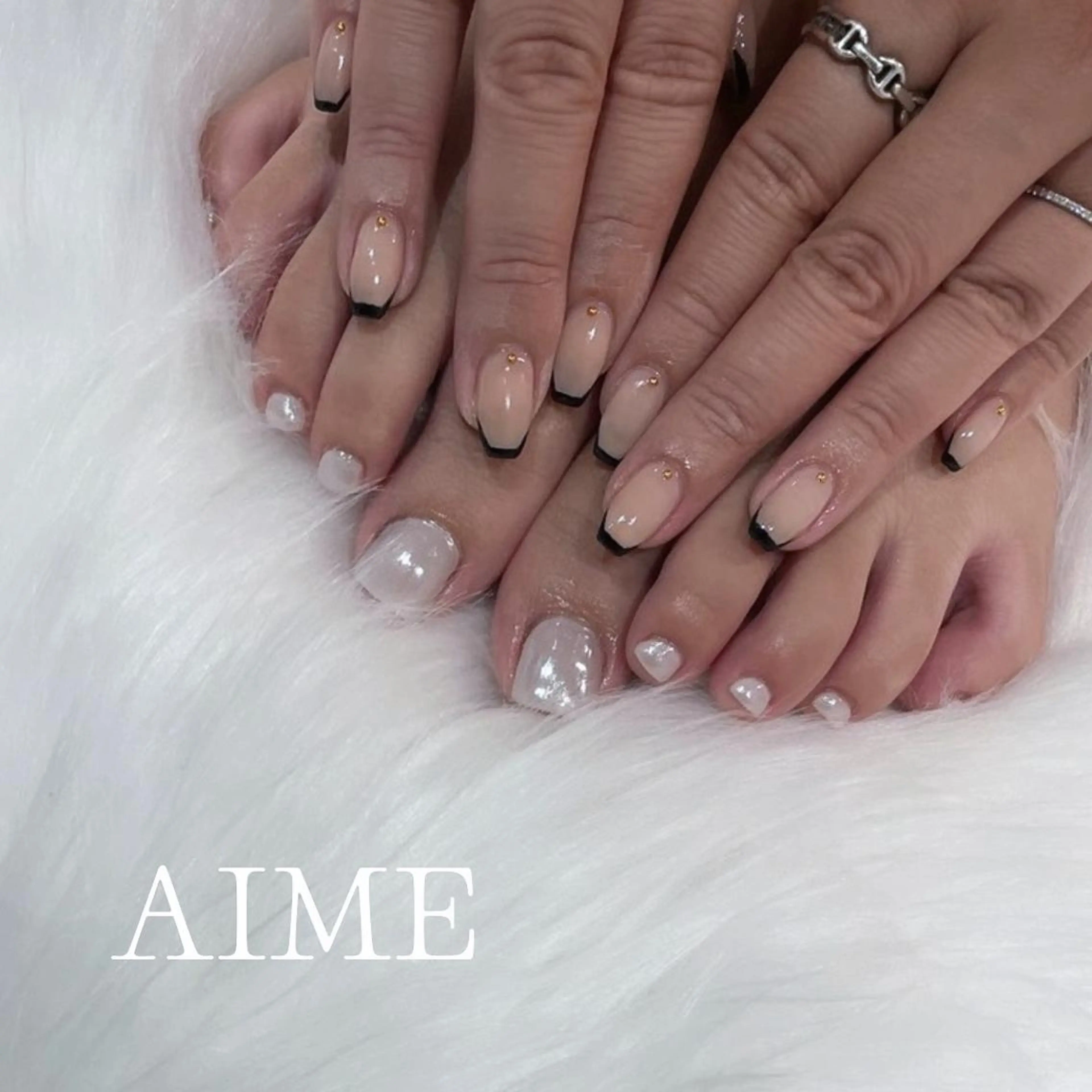 ネイル アートネイル フットネイル シンプルネイル ハンドネイル AIME （momo）のネイルデザイン