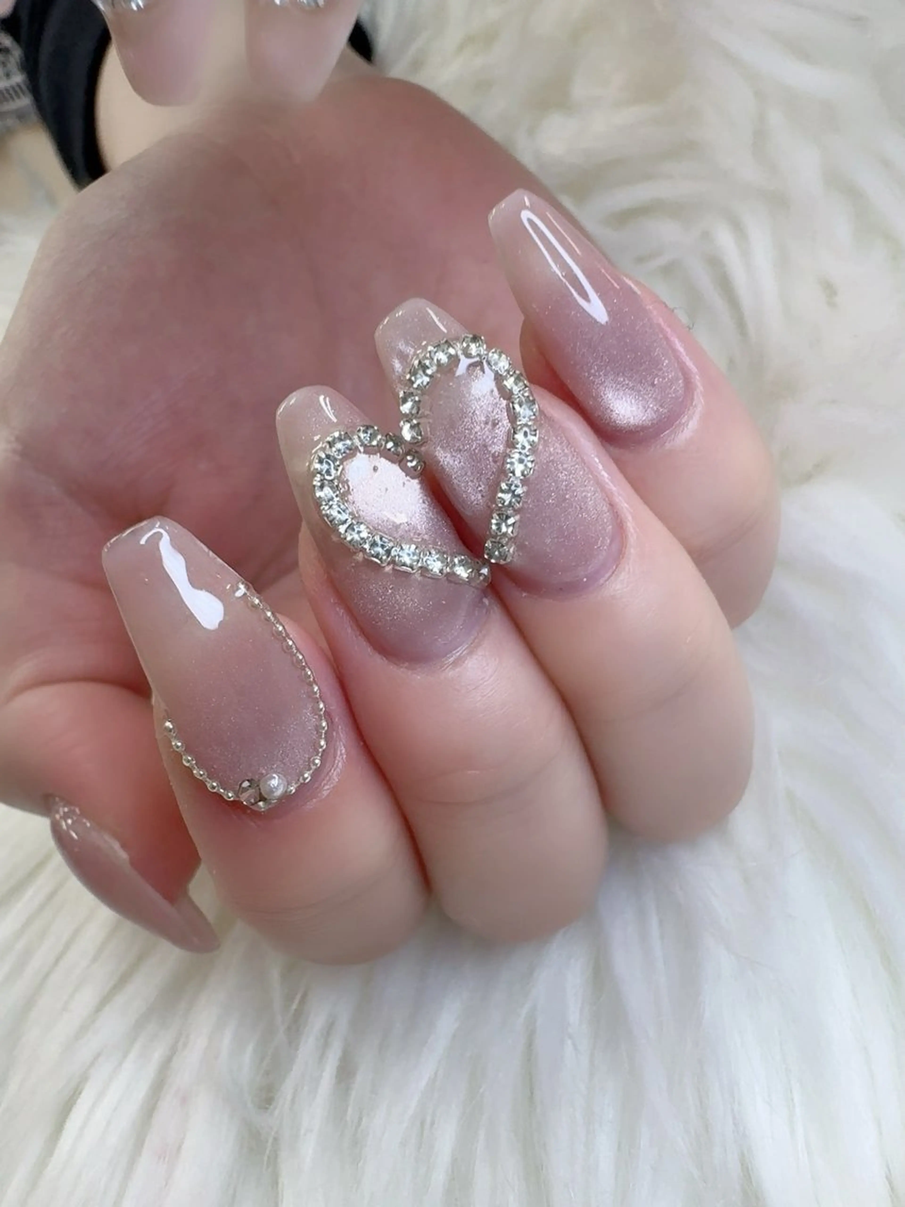 ネイル フレンチネイル 韓国ネイル マグネットネイル ニュアンスネイル オフィスネイル ハンドネイル Ha Nailのネイルデザイン