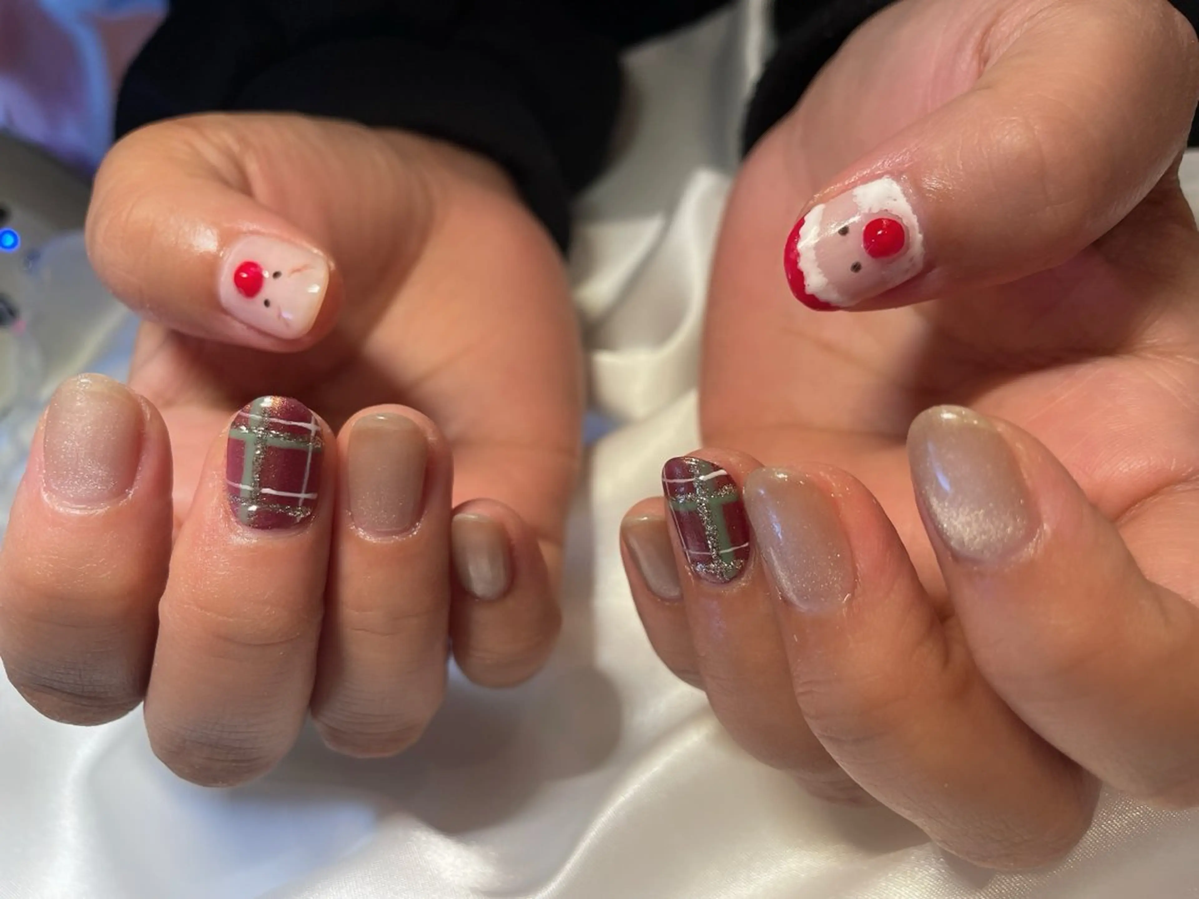 ネイル 冬ネイル クリスマス ハンドネイル ROPE nail ロペネイルのネイルデザイン