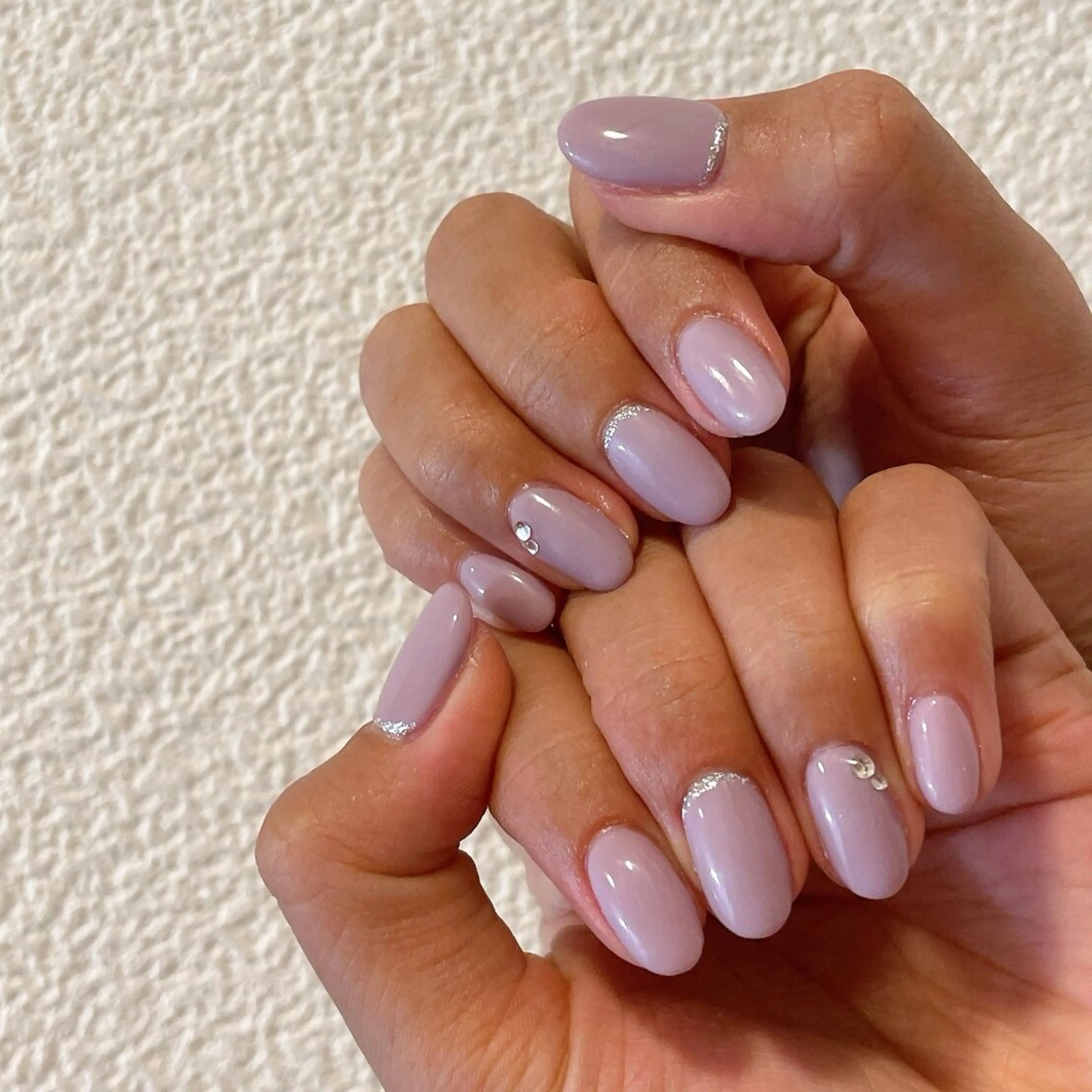 ネイル オーロラネイル フットネイル フレンチネイル ジェルネイル マグネットネイル ハンドネイル kiki nail &brow二子玉川の眉毛・アイブロウイメージ