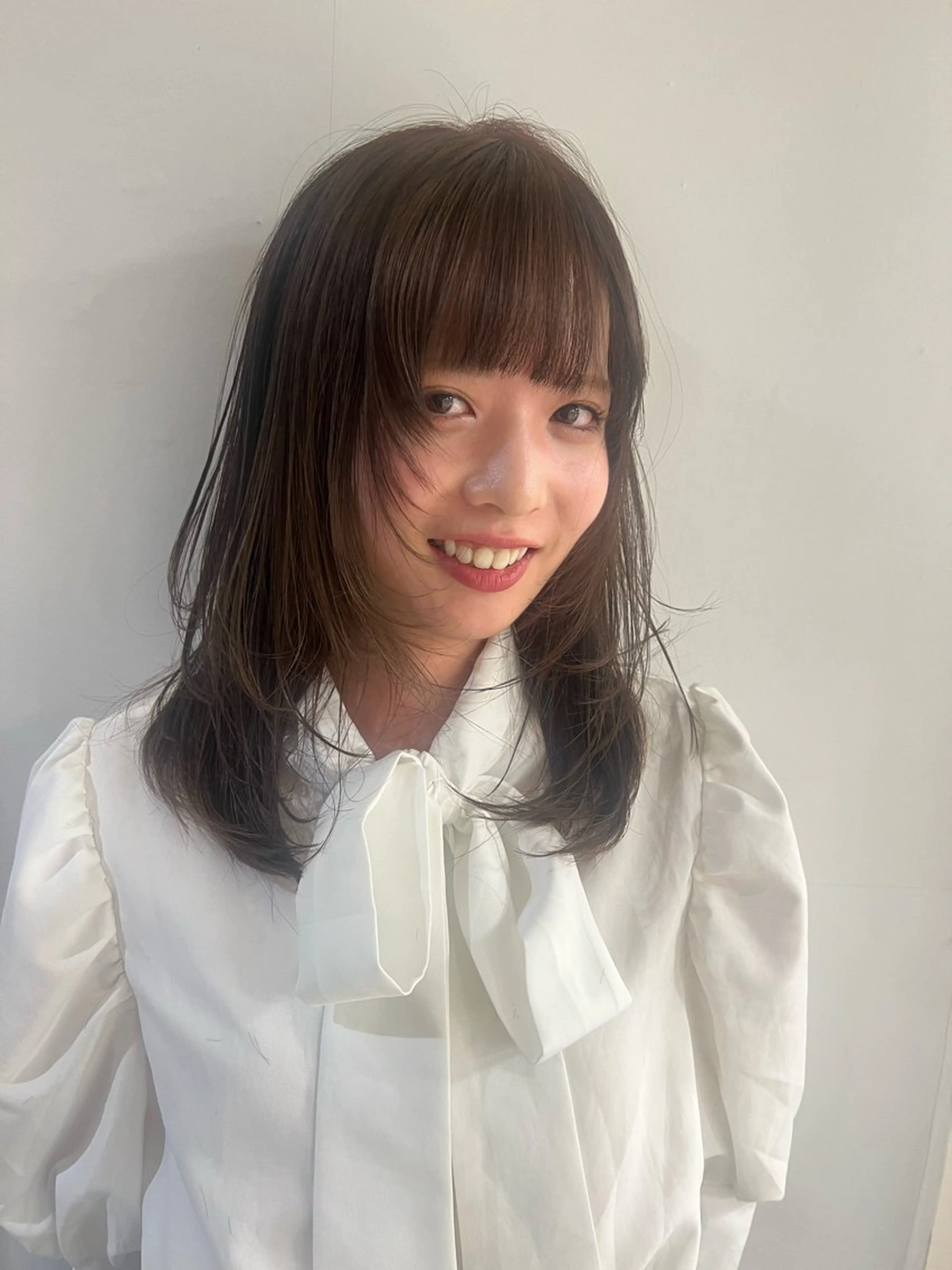 セミロング 🤍ちなみ 🤍のヘアスタイル