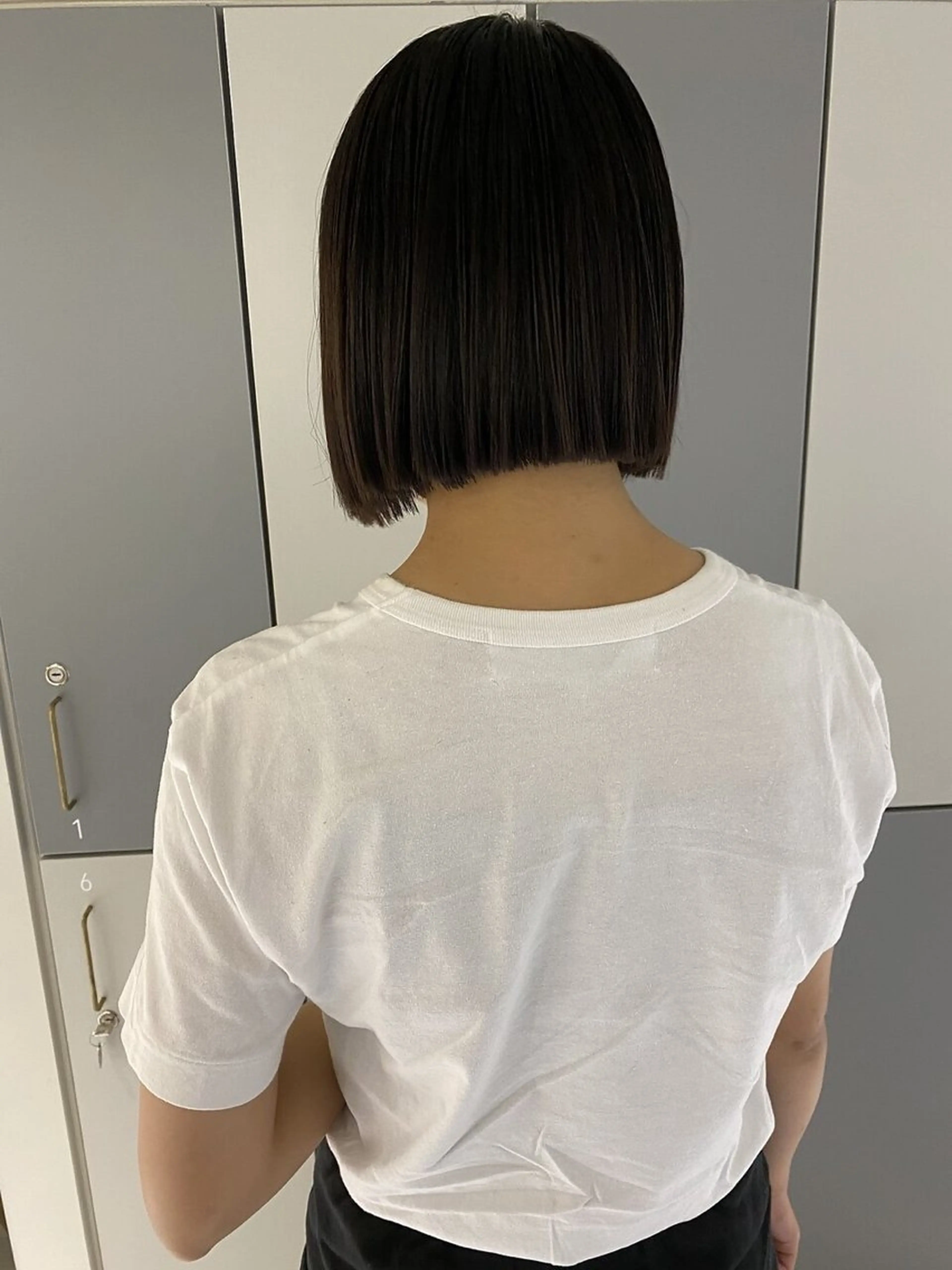 ショート LOVESTOIKE 井上つぐみ/透明感のヘアスタイル