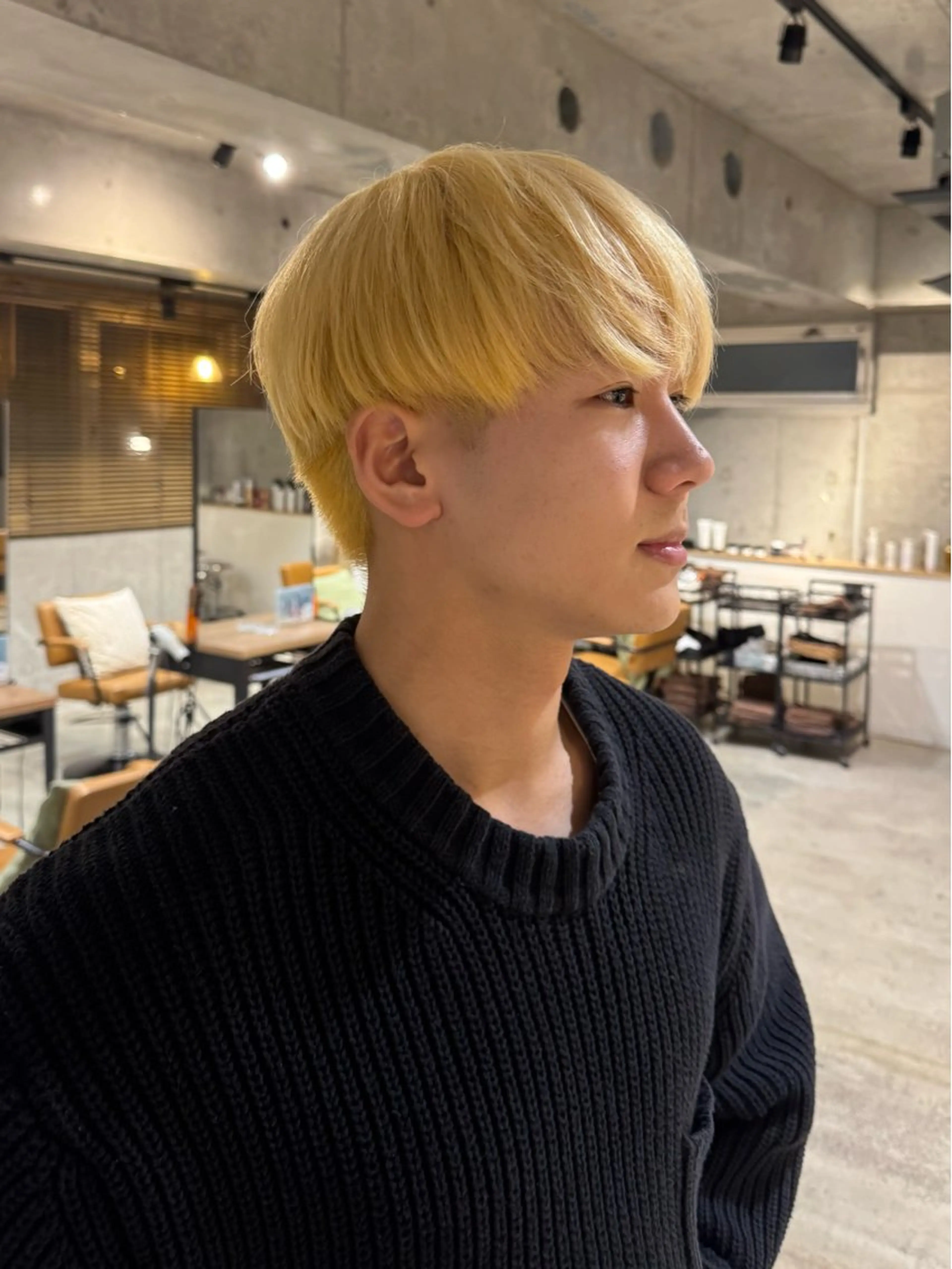 カラー メンズ メンズブリーチ ブリーチ 抜きっぱなしブロンド ブロンド カット ヘアカラー トリートメント ヘッドスパ 顔まわり/艶カラー/ 🤎himari🤎のヘアスタイル