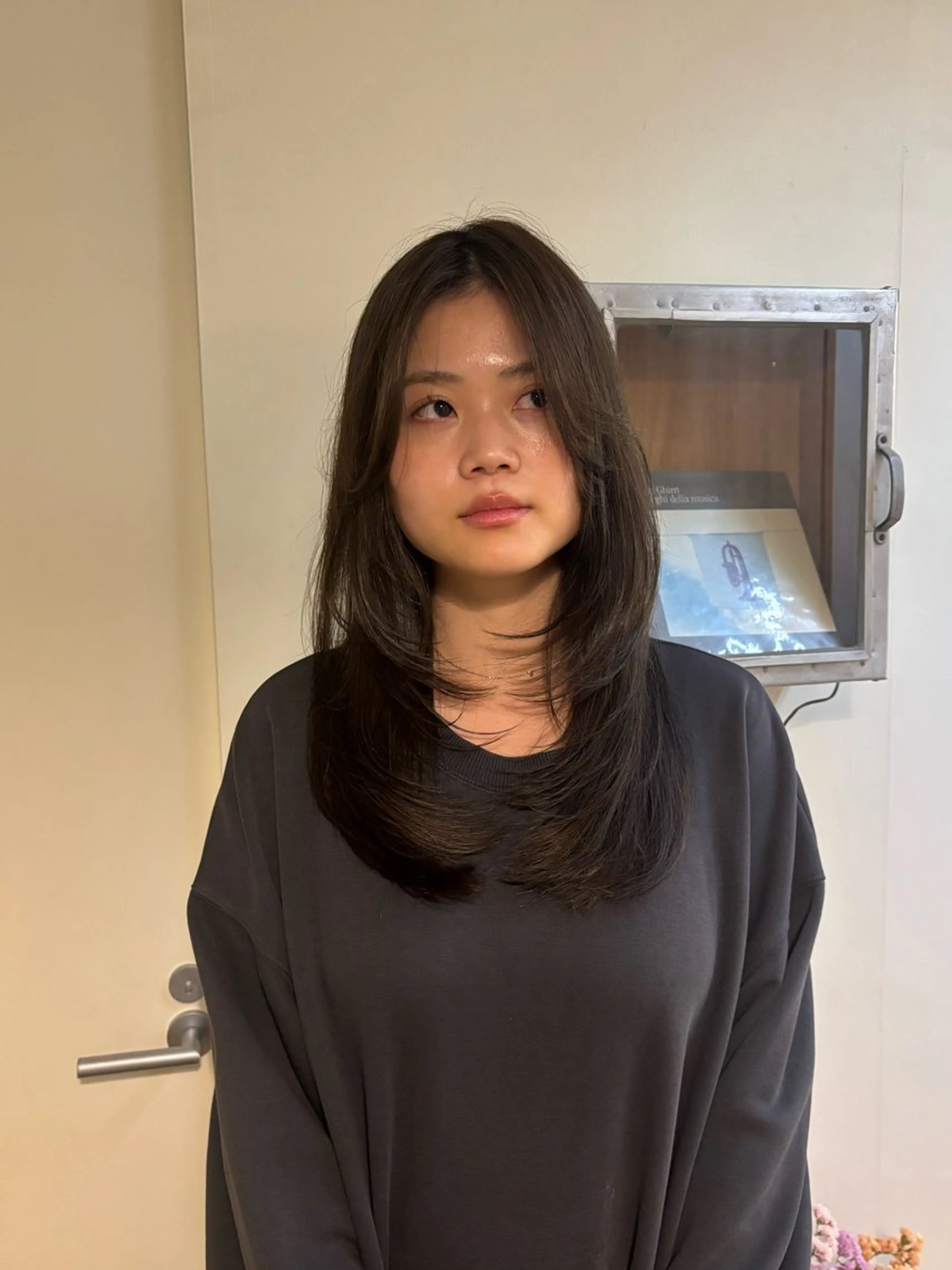 ロング カラー 透明感/暖色カラー ミウのヘアスタイル