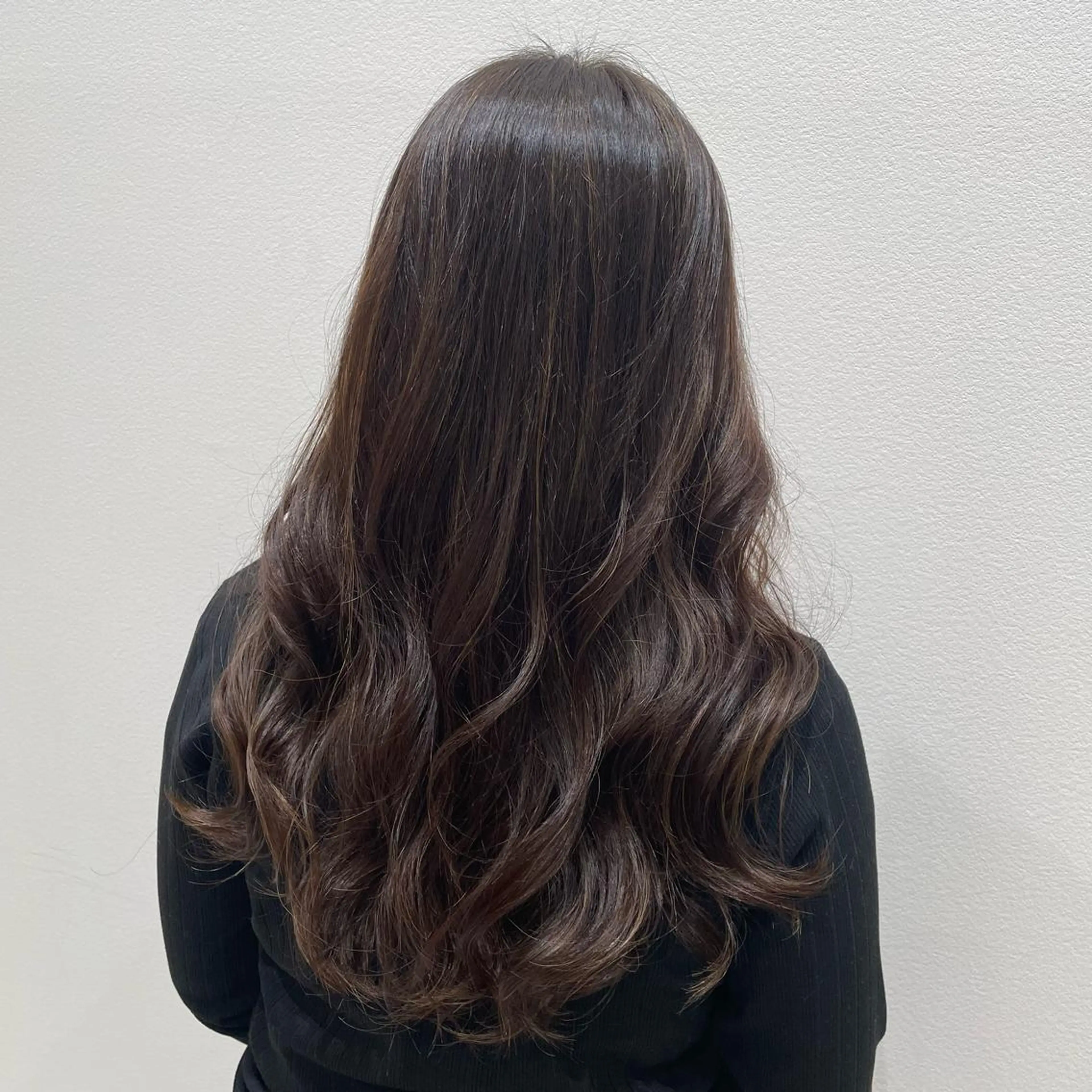 ロング パーマモデル募集🌈 森脇帆南のヘアスタイル