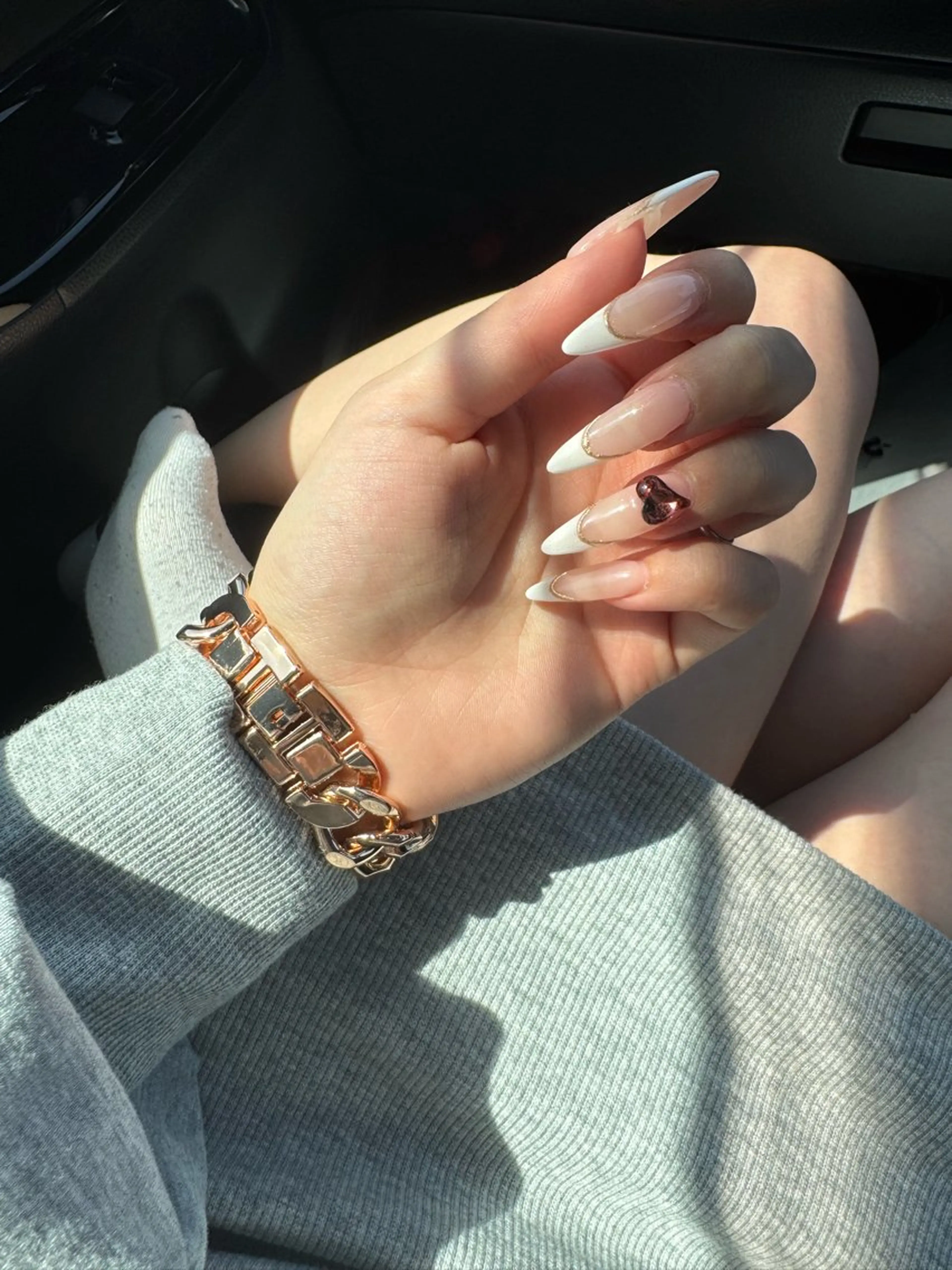 ネイル フレンチネイル シンプルネイル ハンドネイル K suzuのネイルデザイン