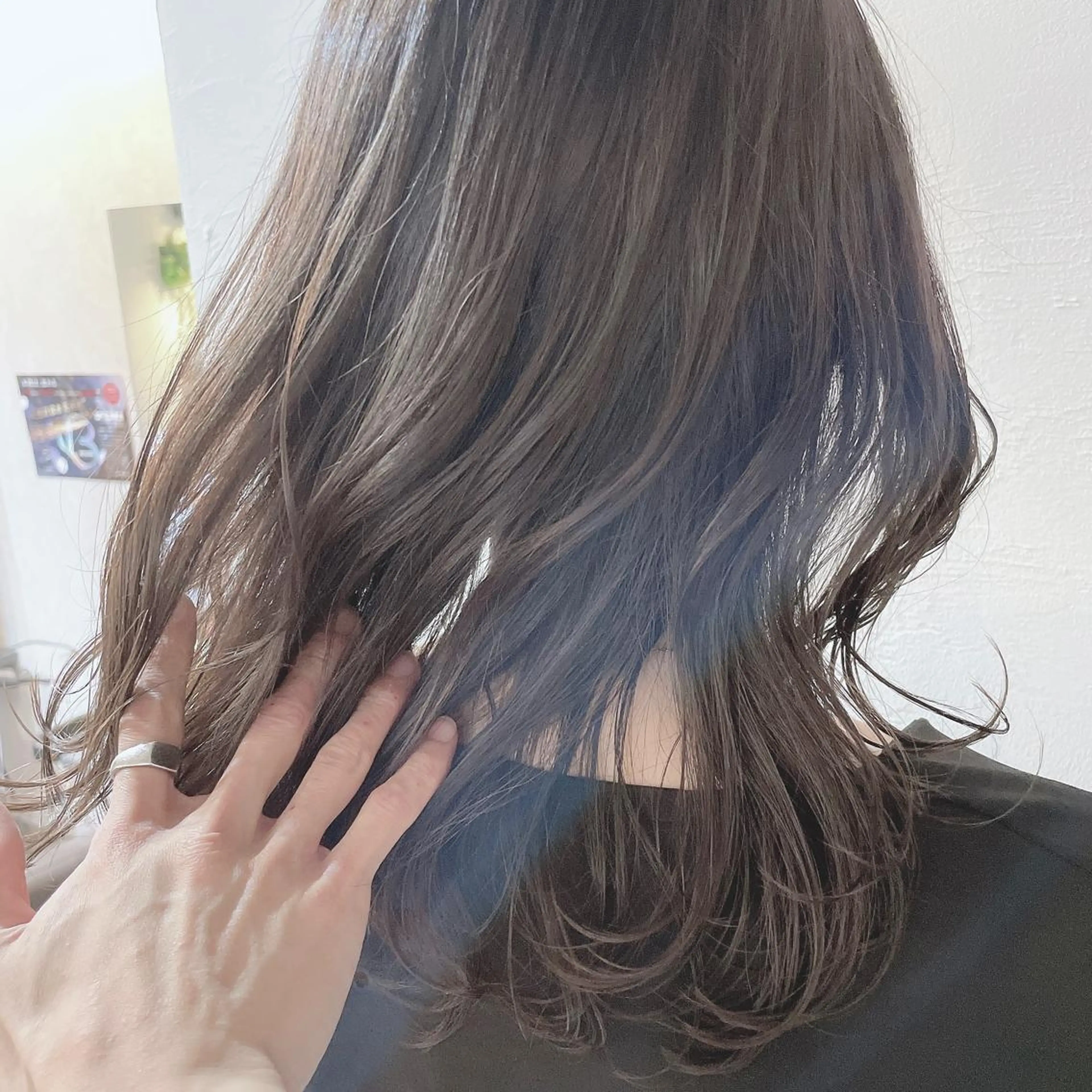 セミロング 赤味消し髪質改善特化 🫧eyl西梅田🫧のヘアスタイル