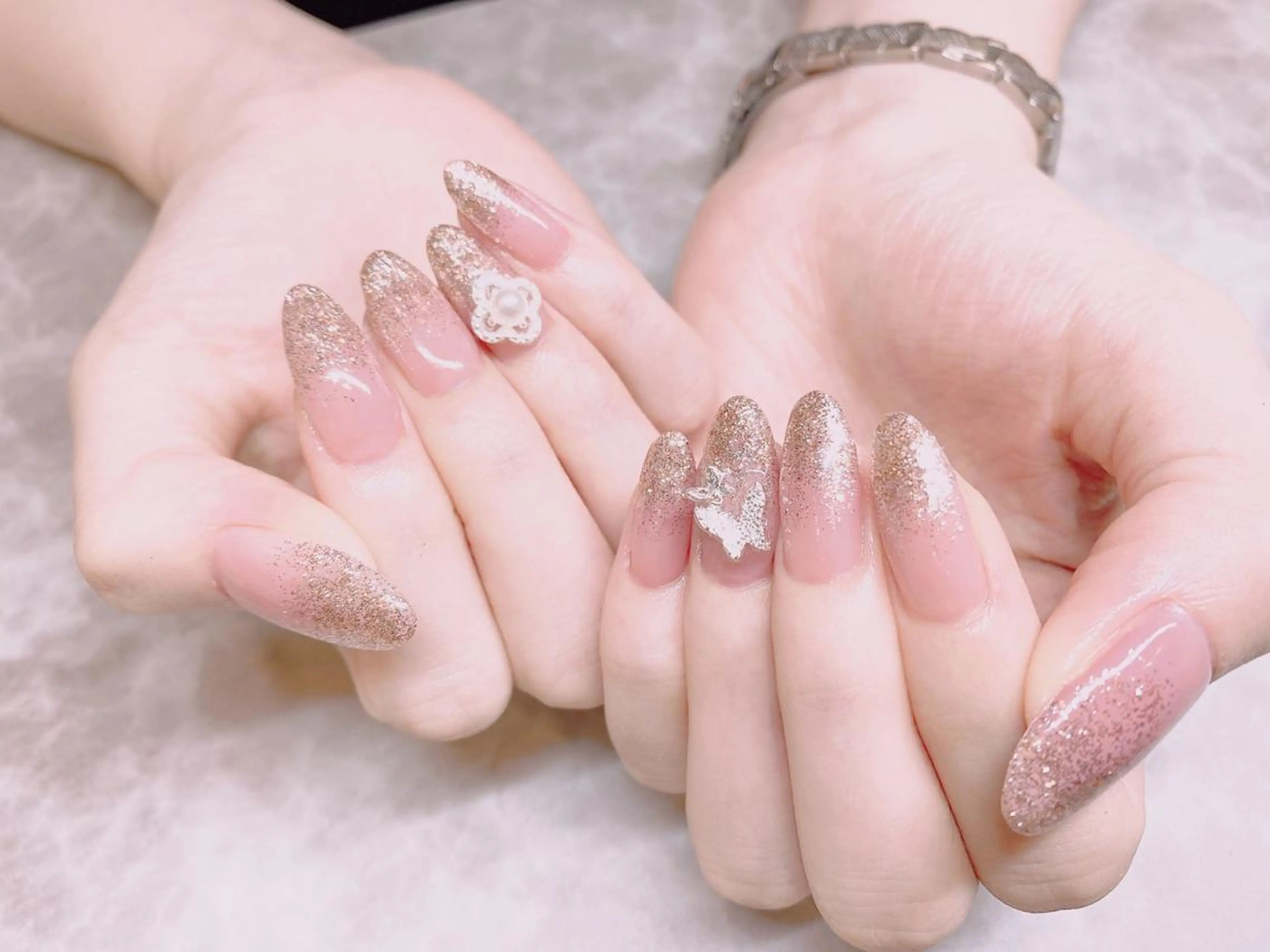 ネイル Piacere所属・Piacere 絵美のネイルデザイン