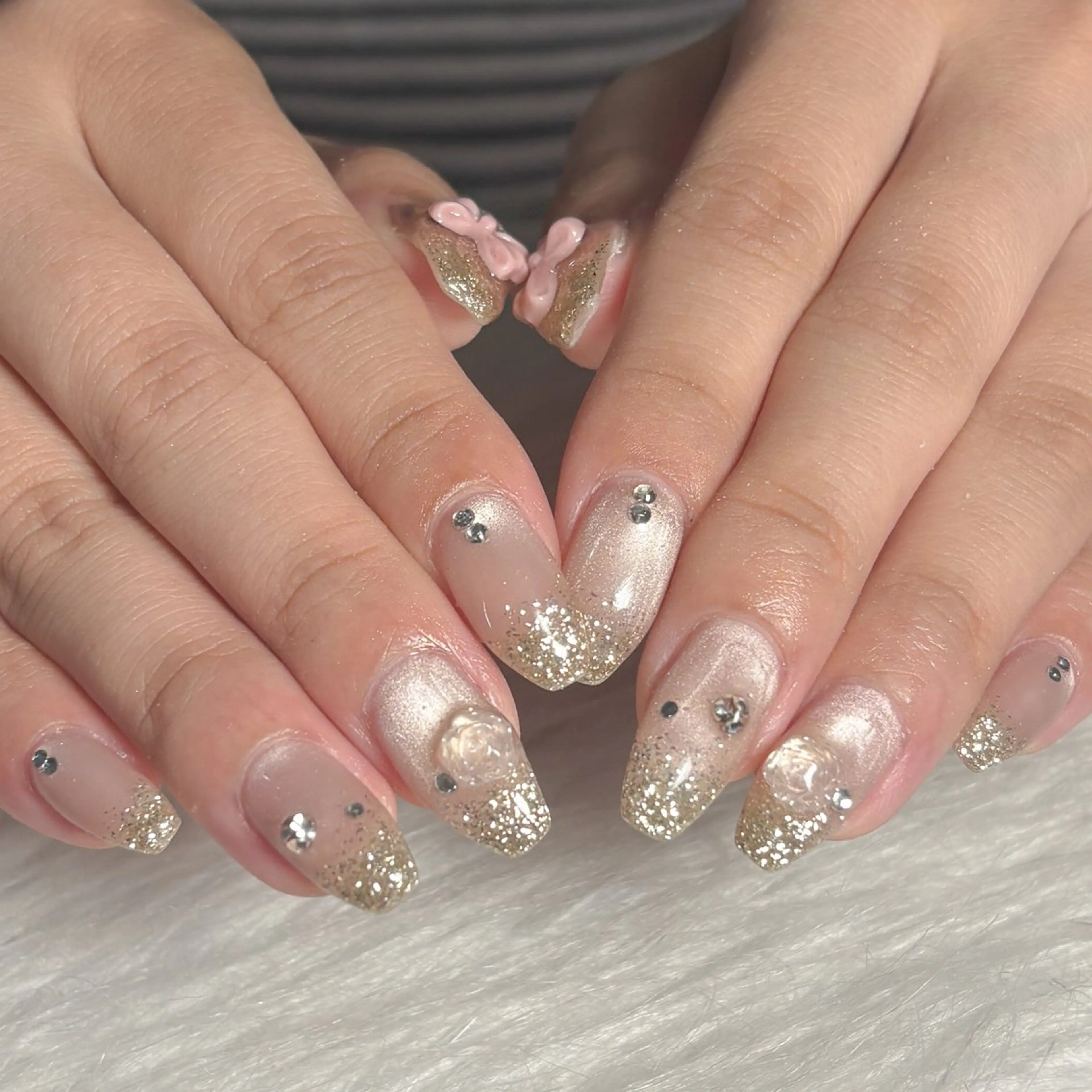 ネイル ハンドネイル LAVISH manaのネイルデザイン