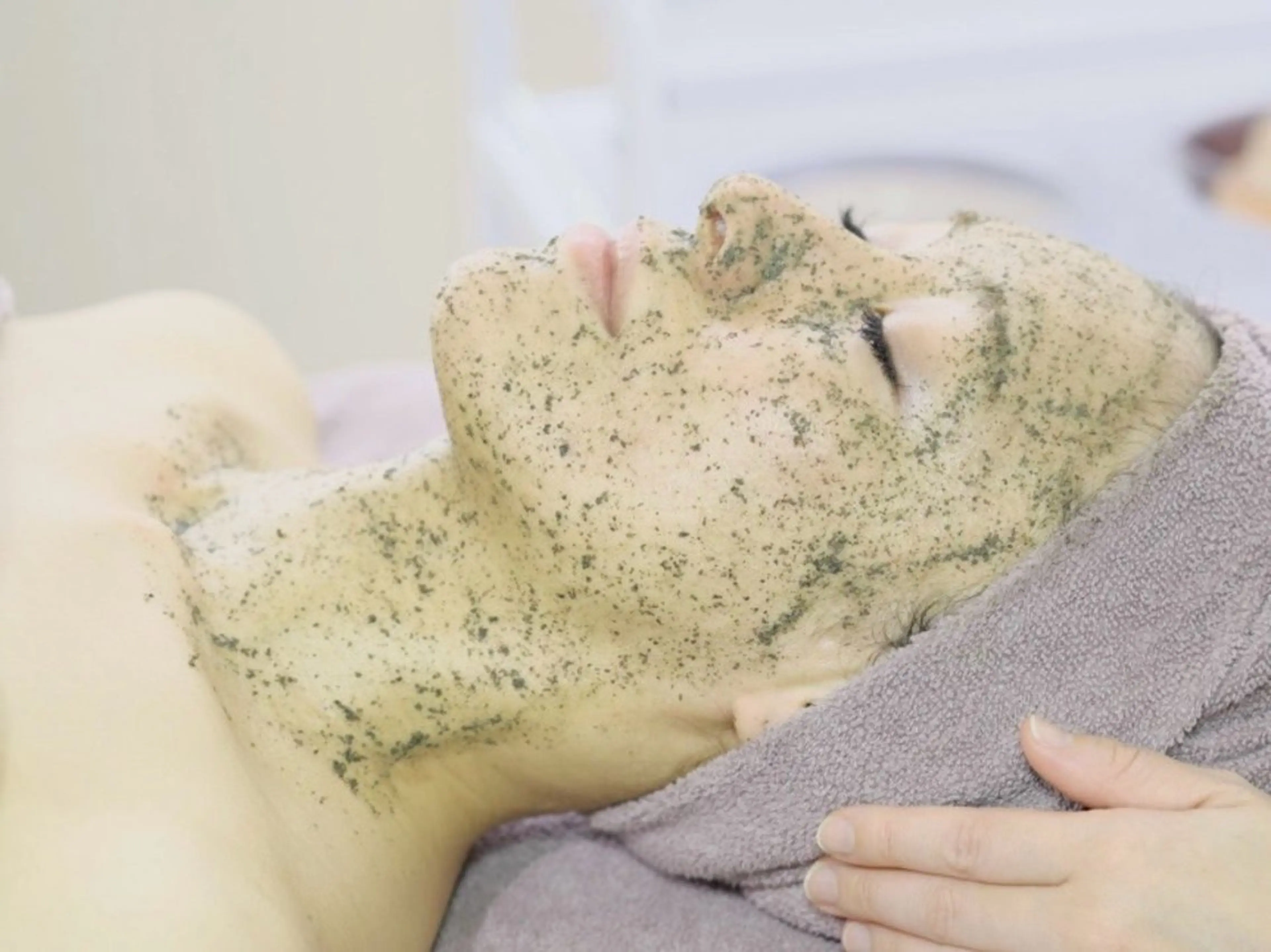 REVIハーブピーリング（全顔・首）の写真