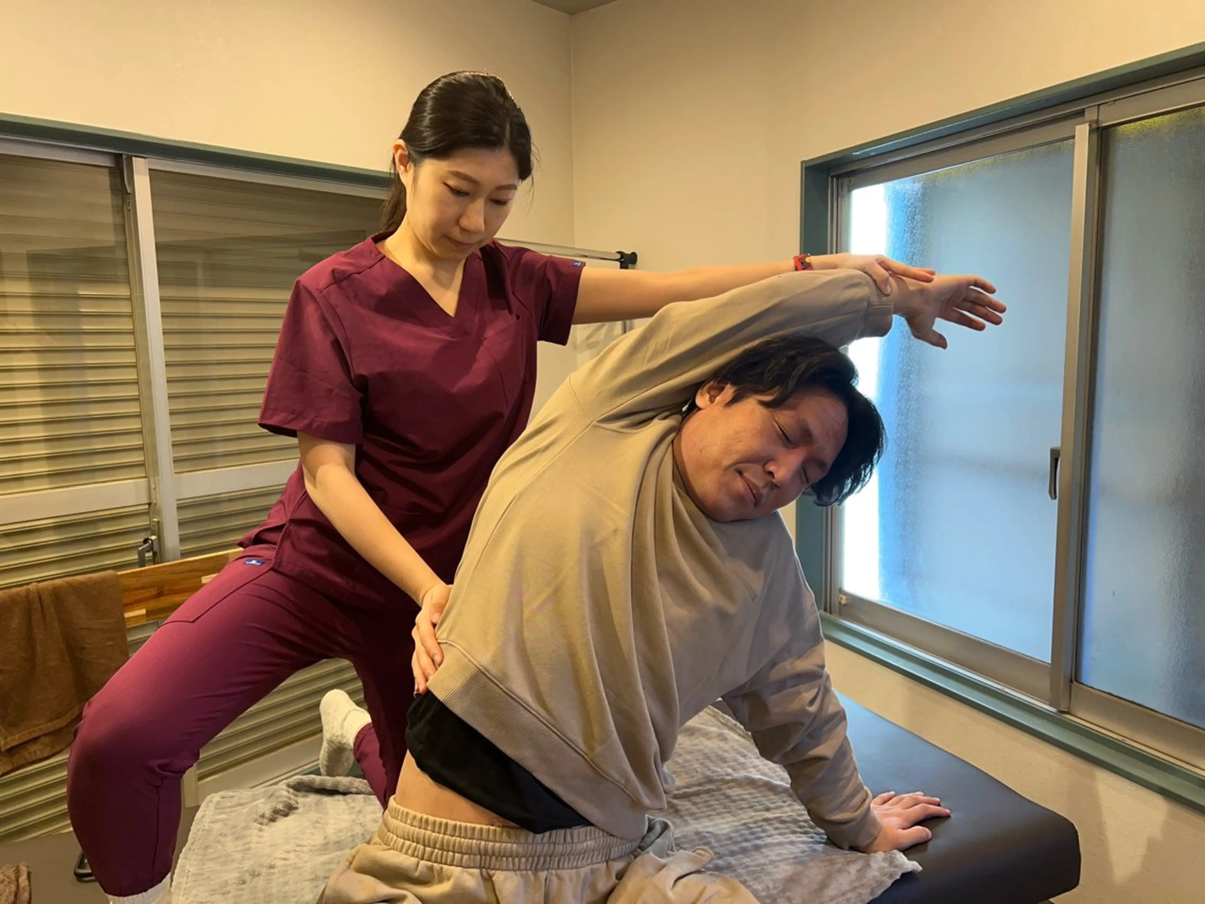 撮影モデル 明大前ストレッチ整体　ふれすかTOKYO所属・星山 桜のエステ・リラクイメージ