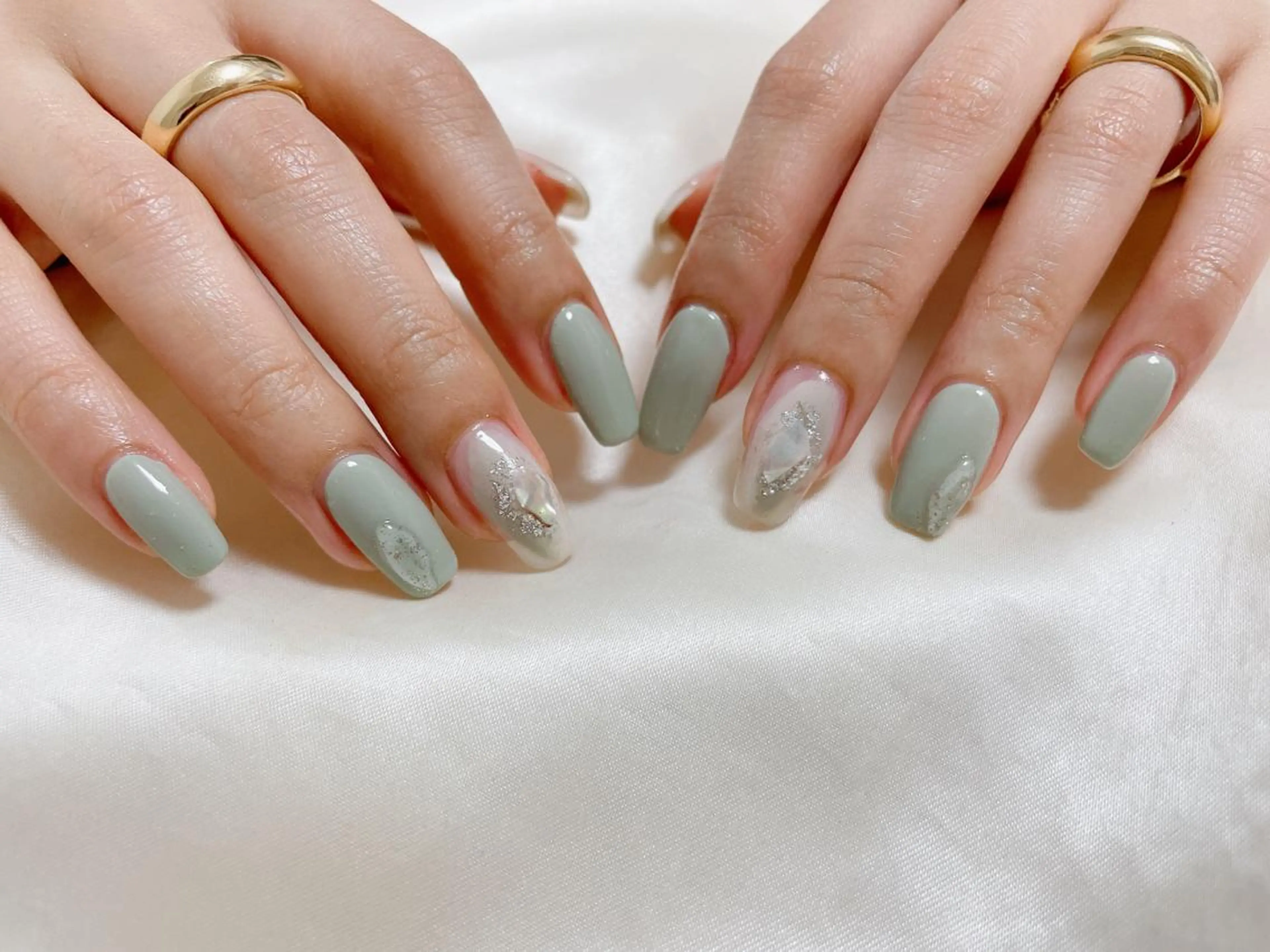 ネイル グリーン ハンドネイル kikinail 溝の口のネイルデザイン