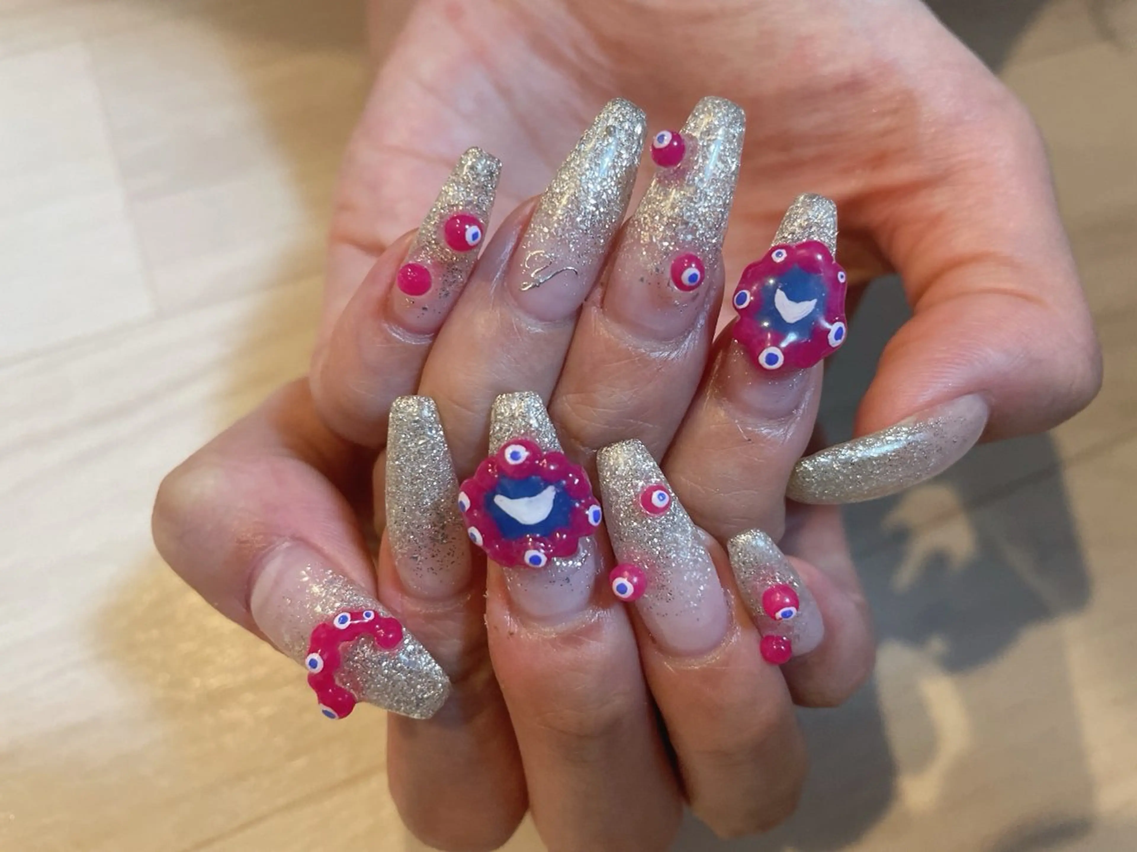 ネイル 坂上 悠莉のネイルデザイン