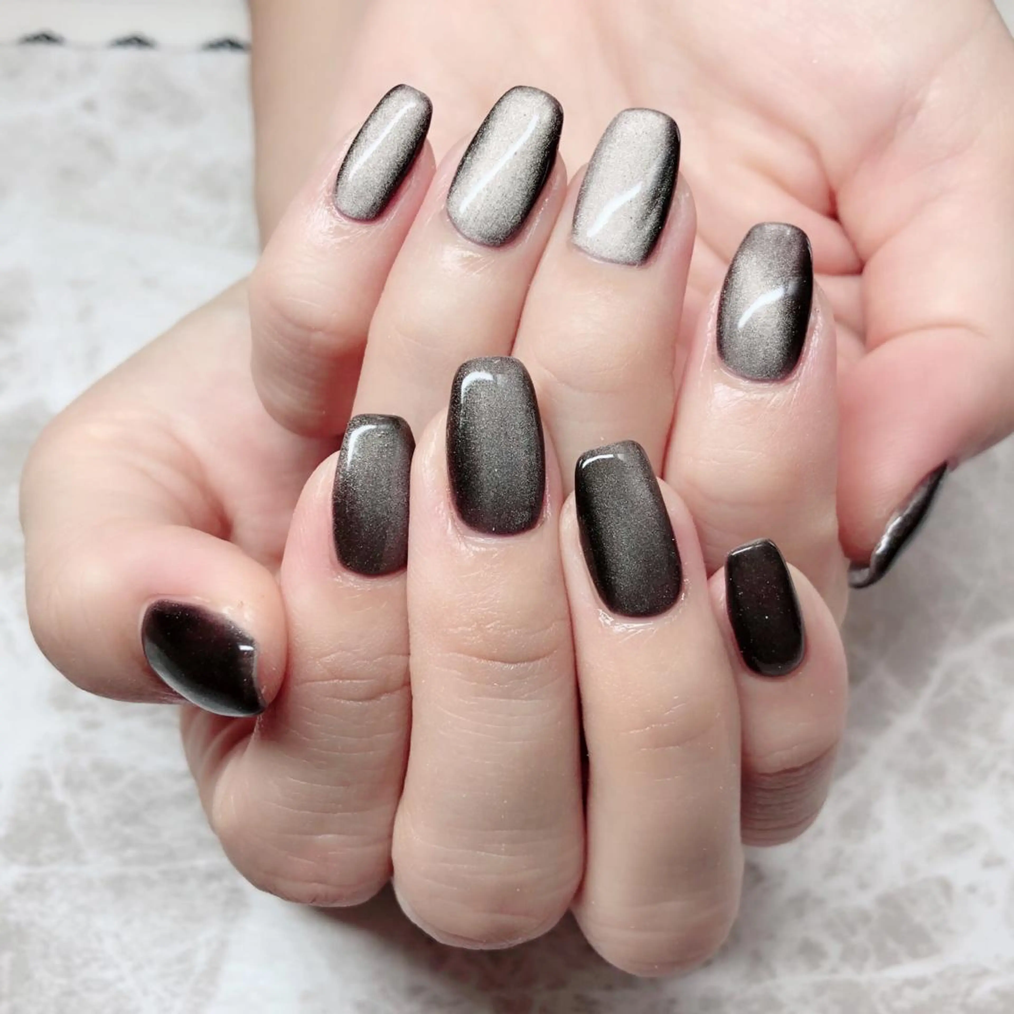 ネイル ハンドネイル マジック ミラーのネイルデザイン