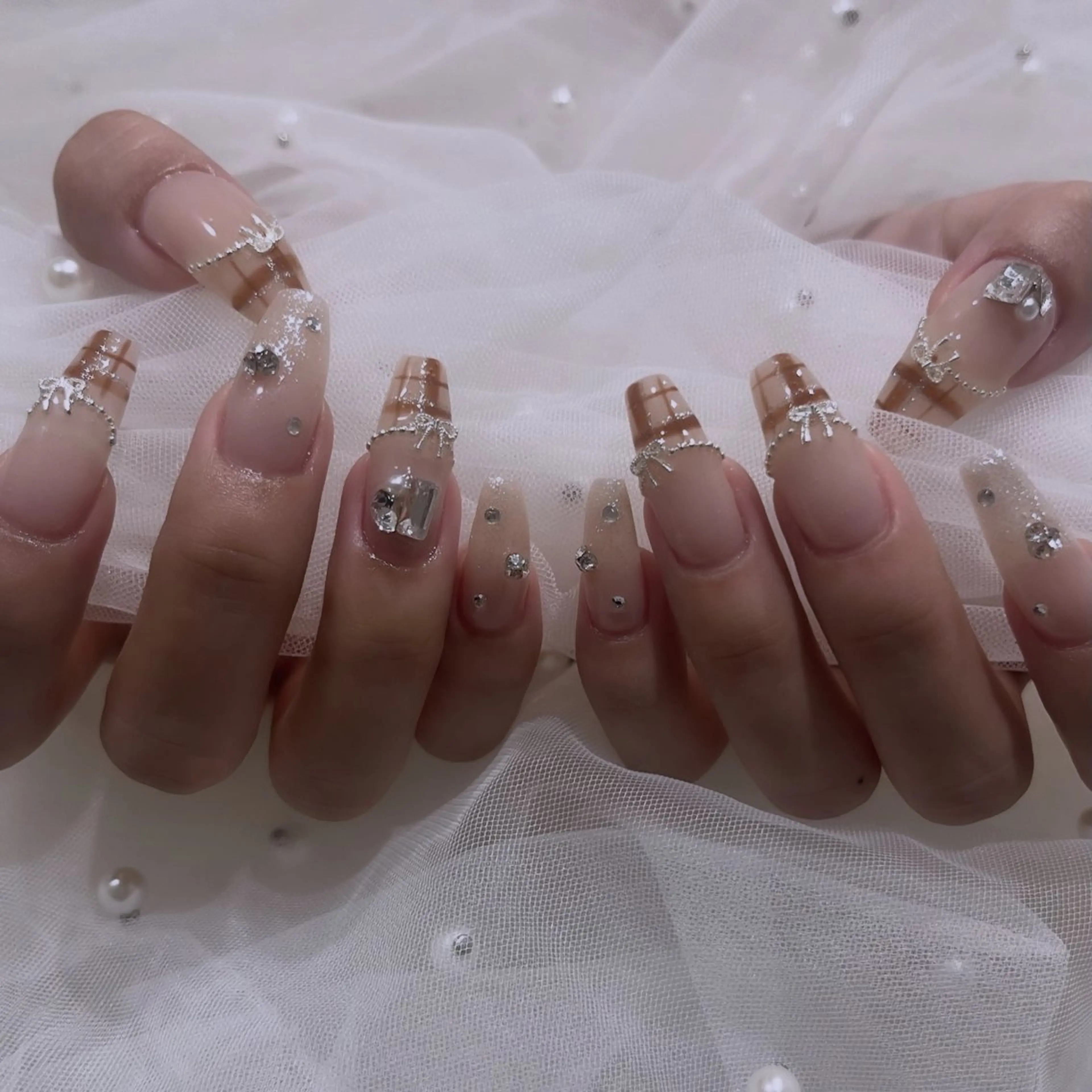 ネイル ハンドネイル 🧁fein. nana🩵のネイルデザイン