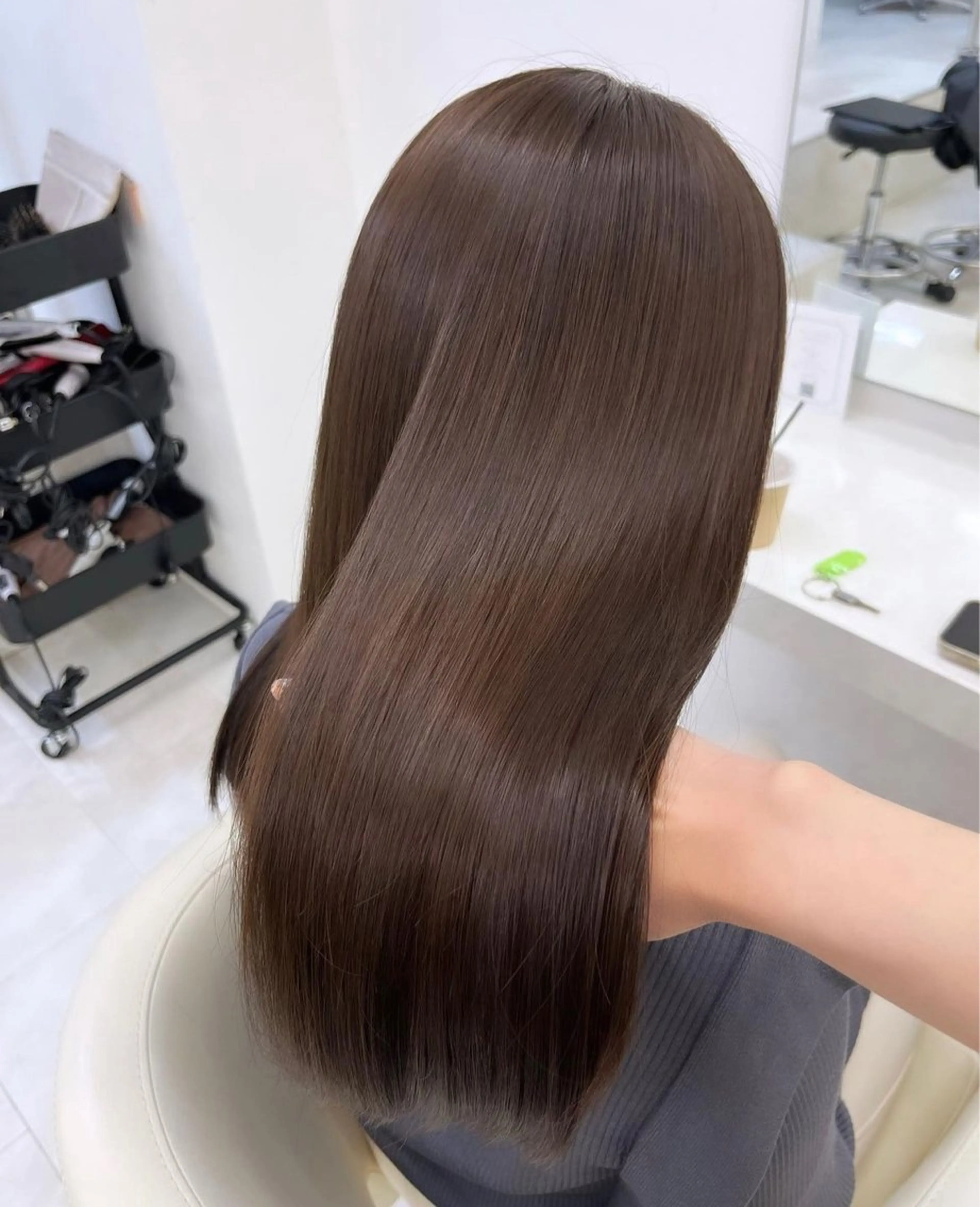 ロング カラー momo /レイヤー/暖色のヘアスタイル