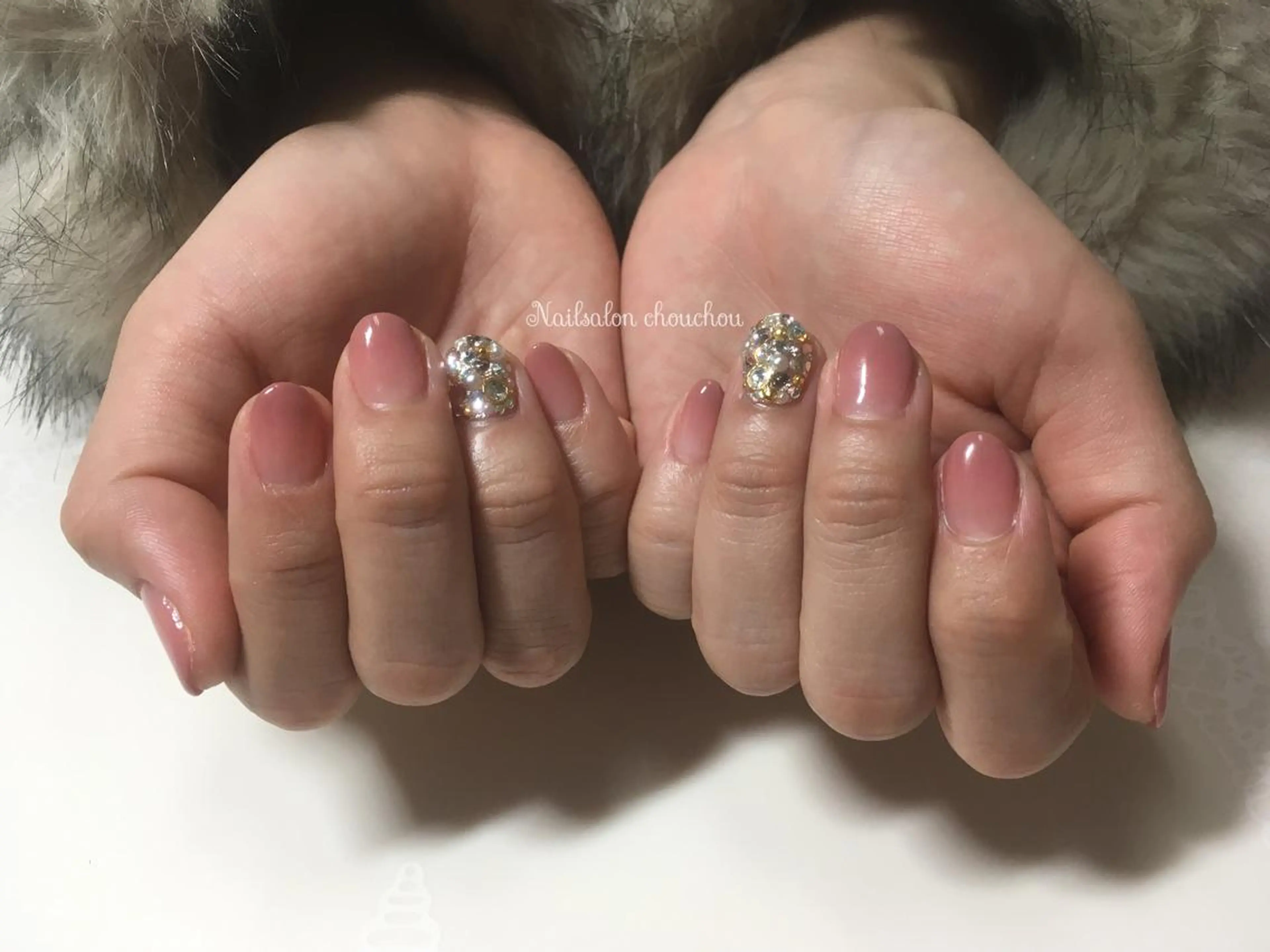 ネイル 爪のお悩みサロン シュシュエットのネイルデザイン