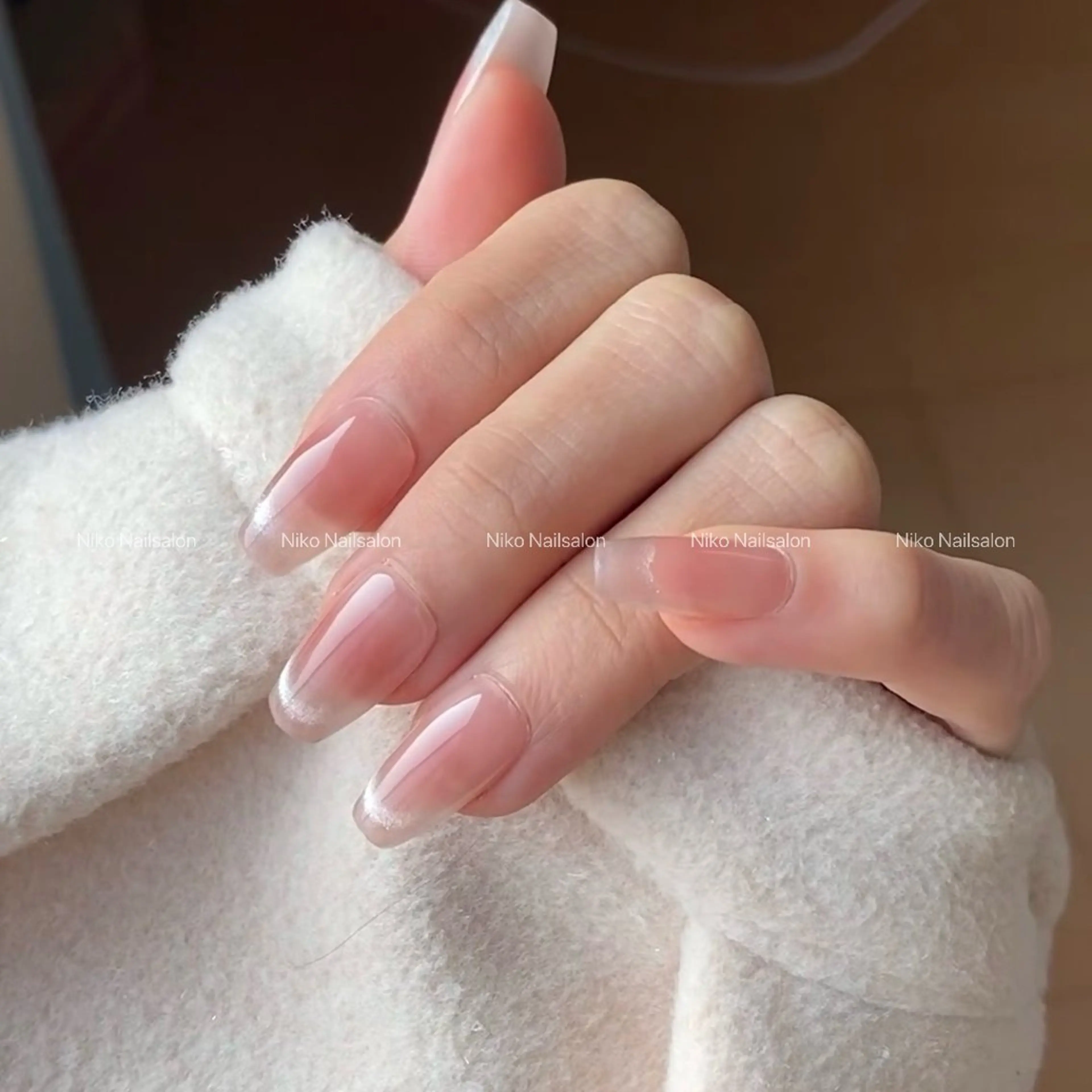 ネイル チークネイル 長さ出し フットネイル フレンチネイル ジェルネイル ハンドネイル Nikoネイルサロン 高田馬場店のネイルデザイン