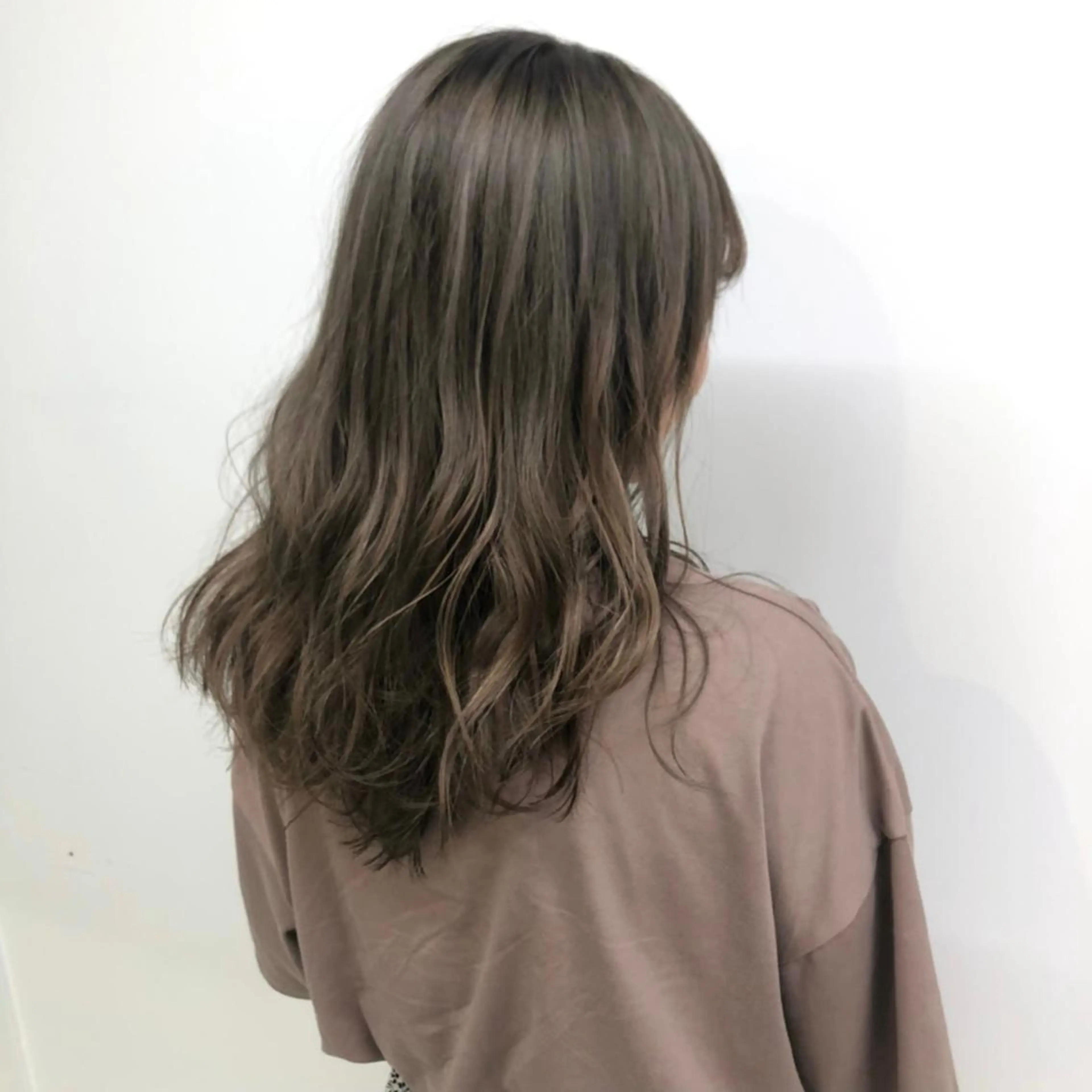 ミディアム カラー ヘアアレンジ 🩰透明感カラー♡ UTA🩰のヘアスタイル