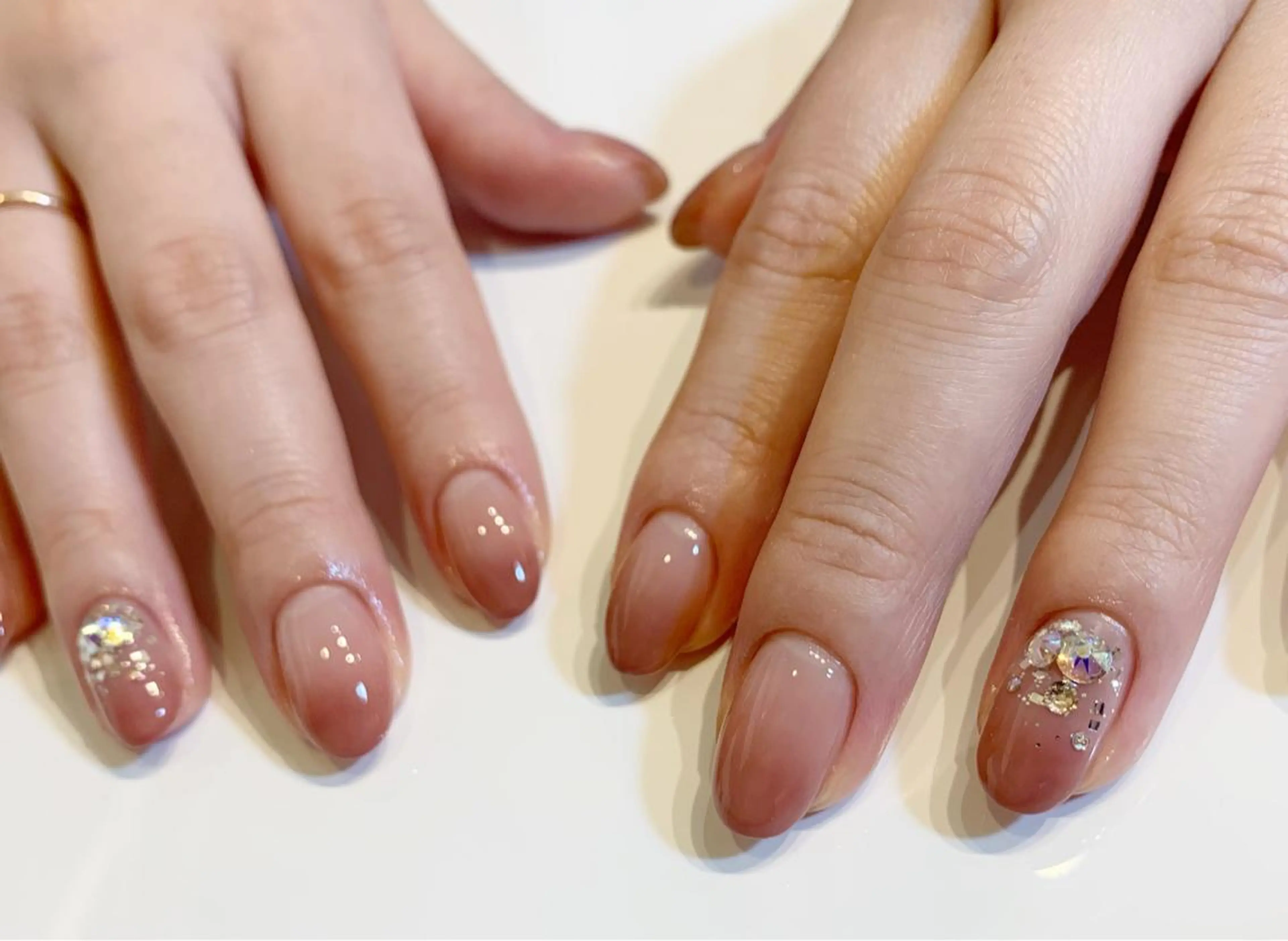 ネイル ハンドネイル salon de Tiaraのネイルデザイン