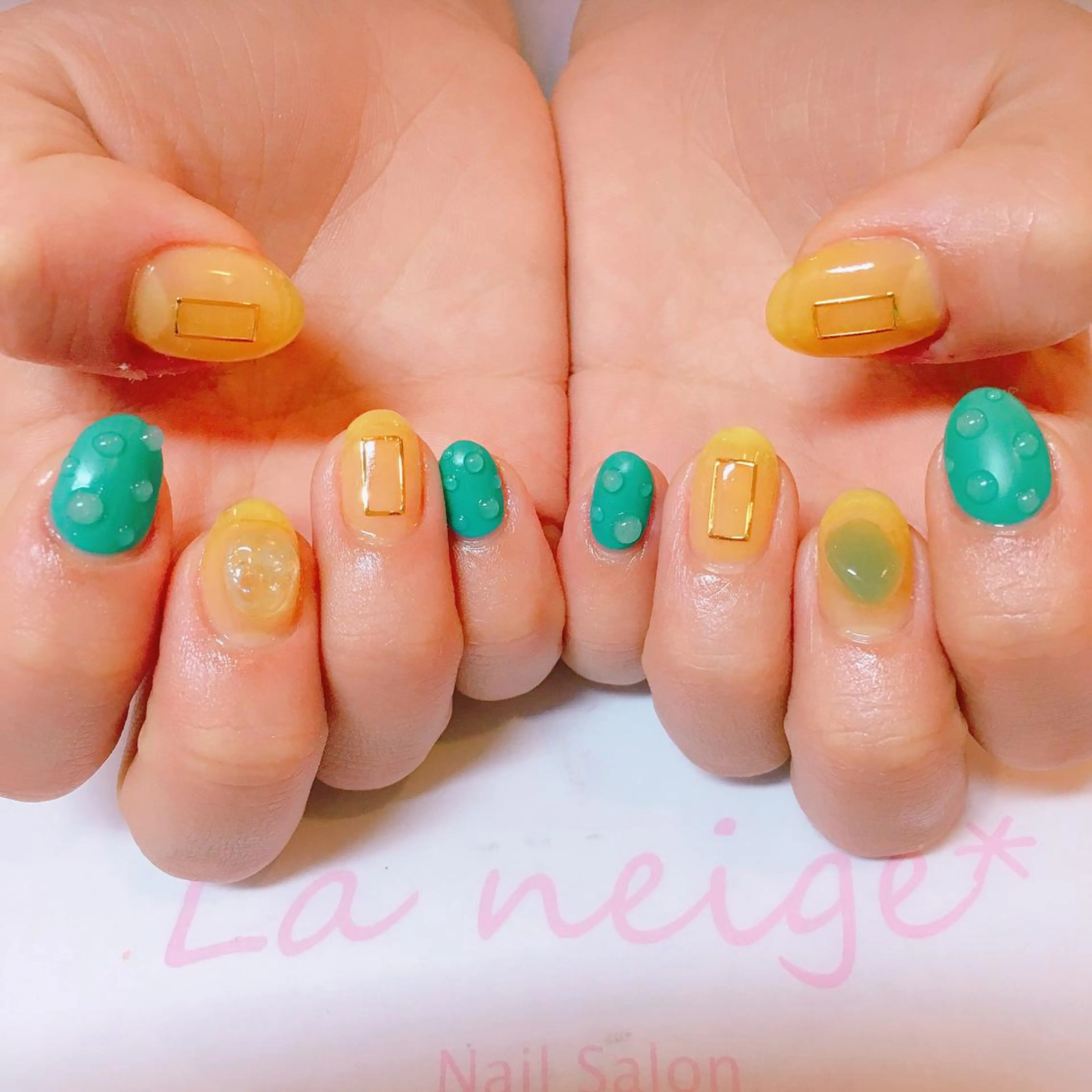 ネイル La neige* yuki 🐩🌙のネイルデザイン