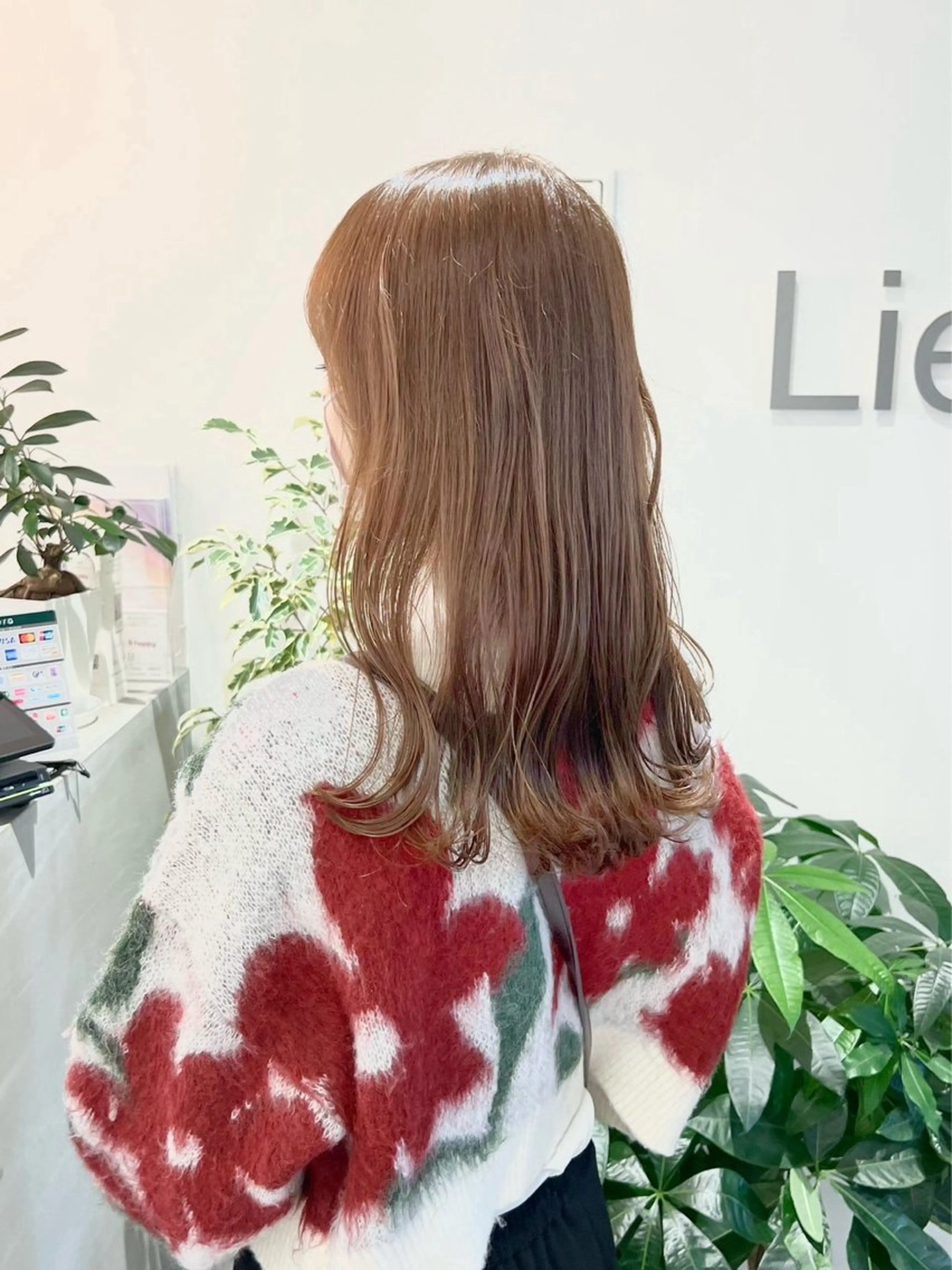 カラー BLEACH YURINAのヘアスタイル